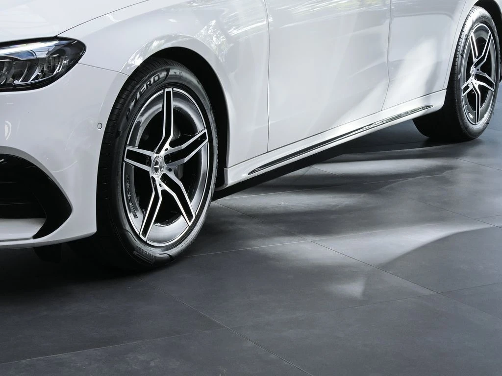 Mercedes-Benz-E-Klasse 220 d-image-6