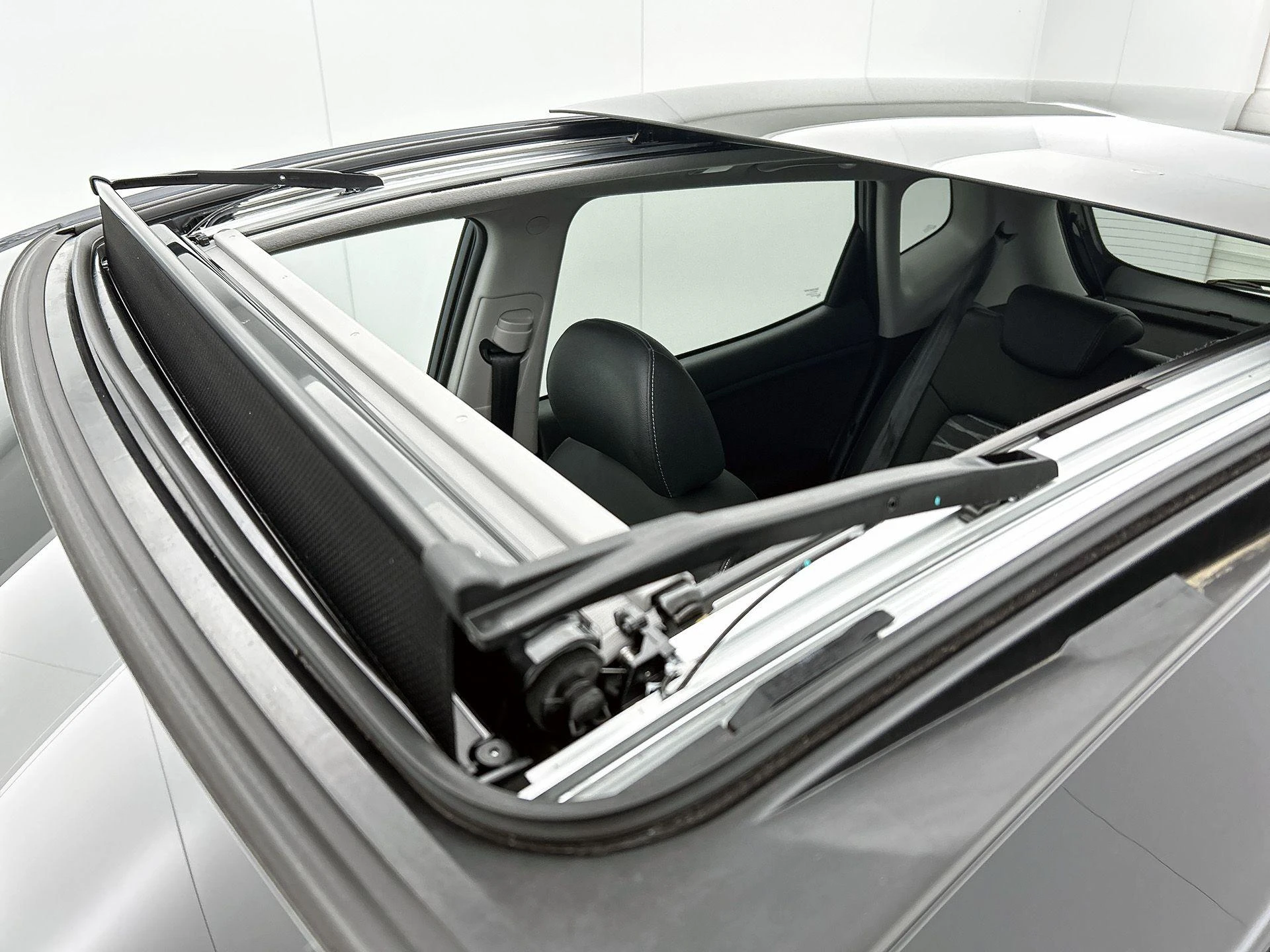 Kia-Venga-image-30