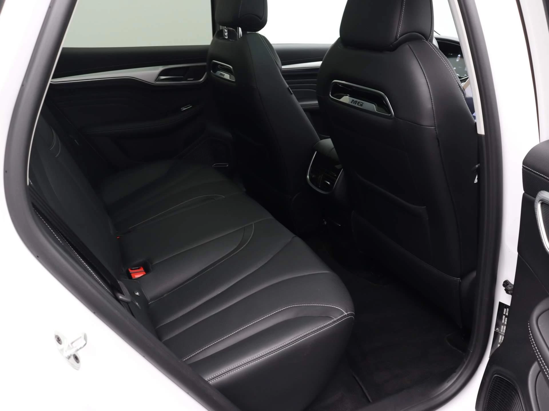 MG-Marvel R-image-23