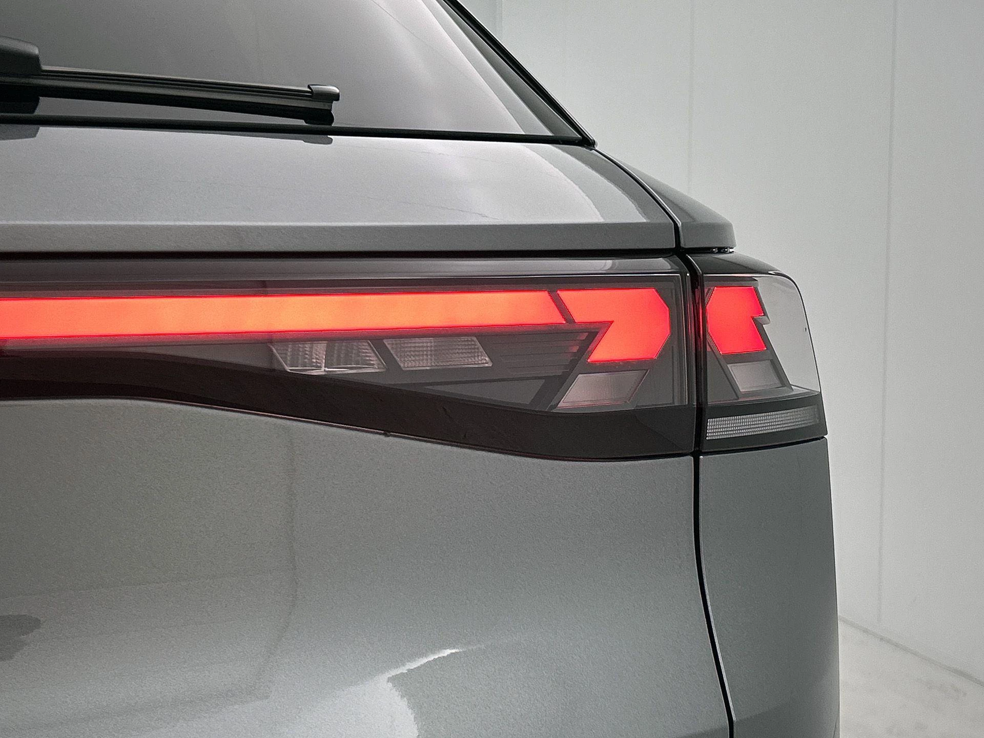 Volkswagen-T-Roc-image-10
