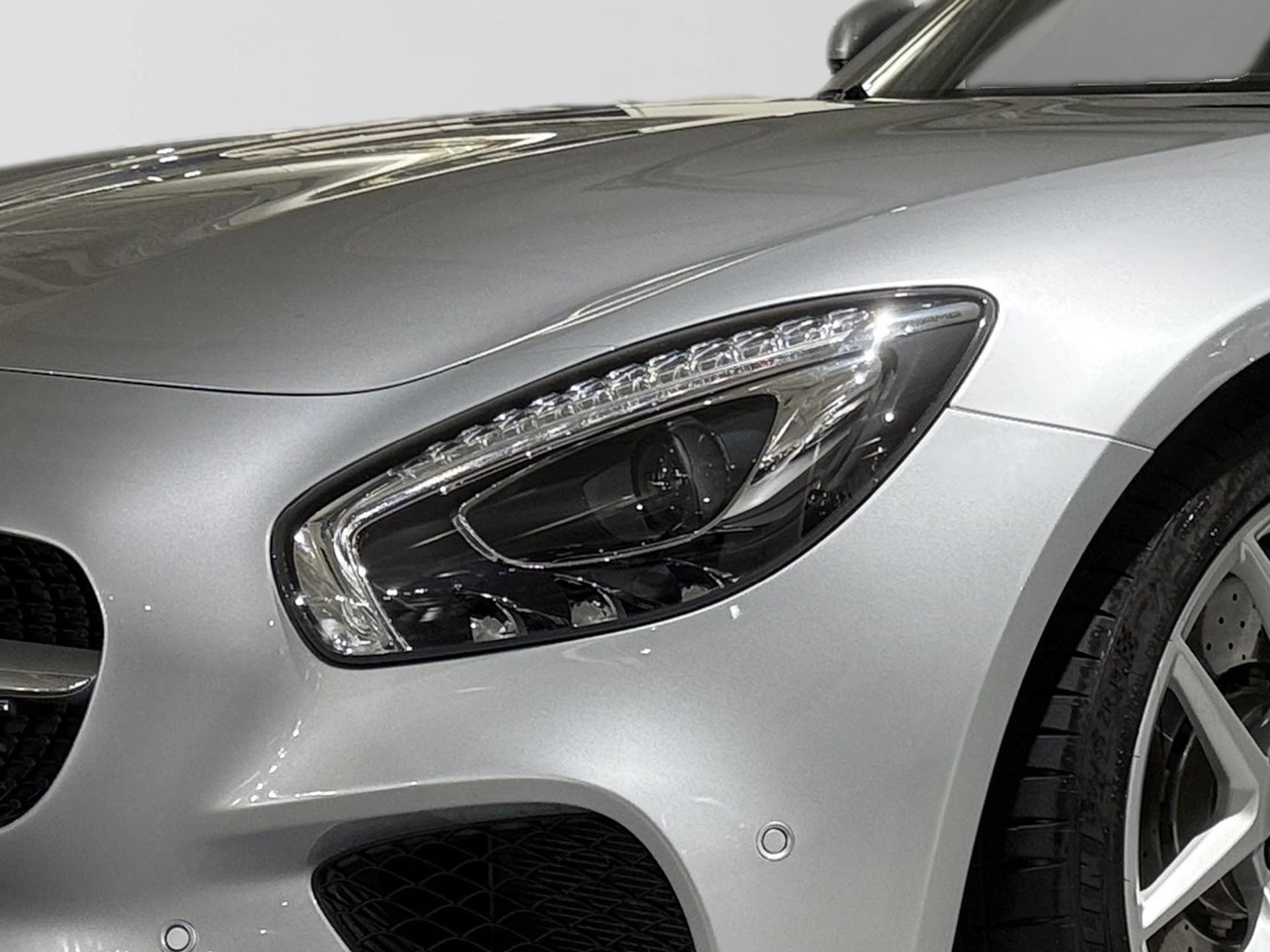 Mercedes-AMG-GT-image-18