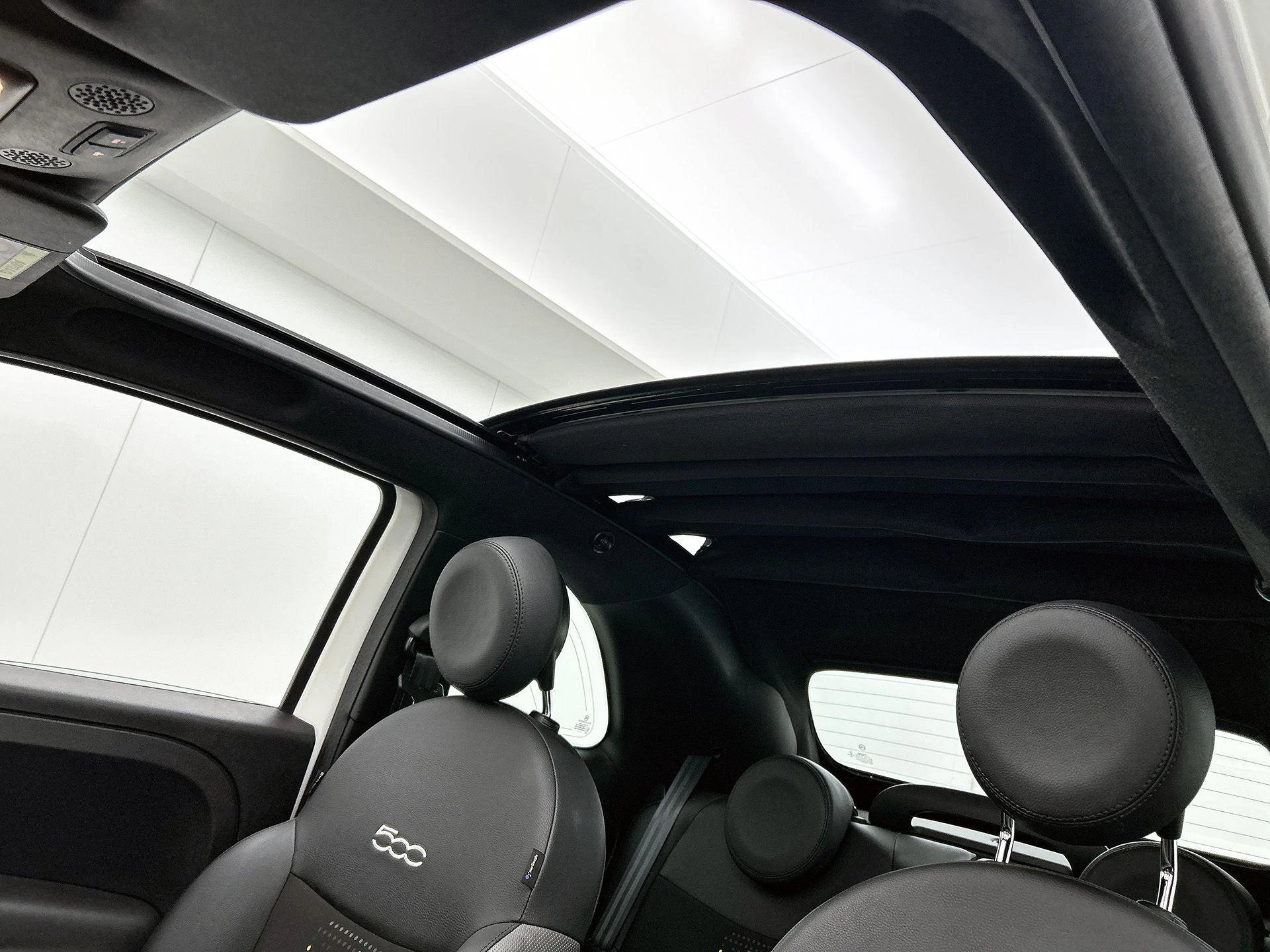 Fiat-500C-image-28