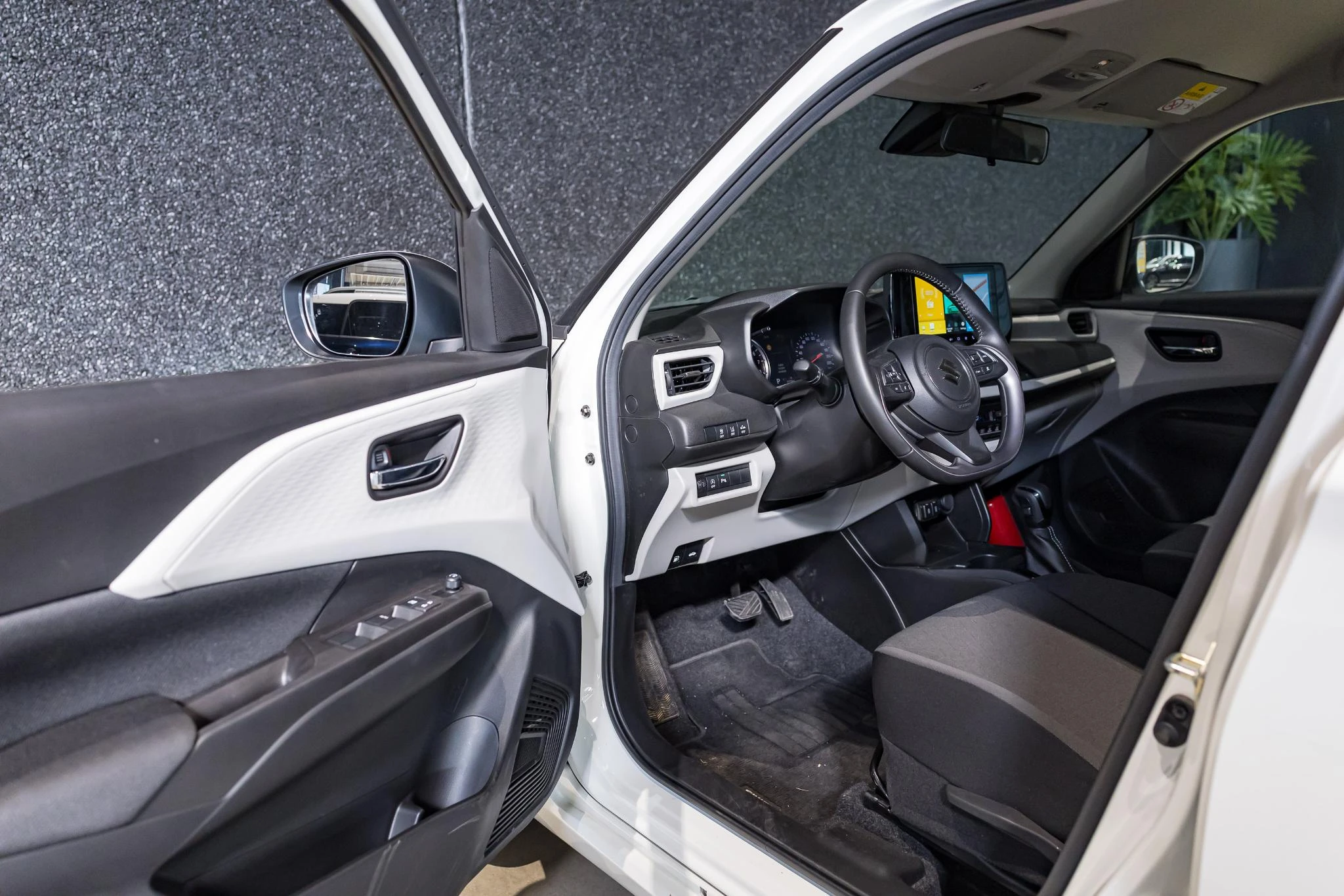 Suzuki-Swift-image-16