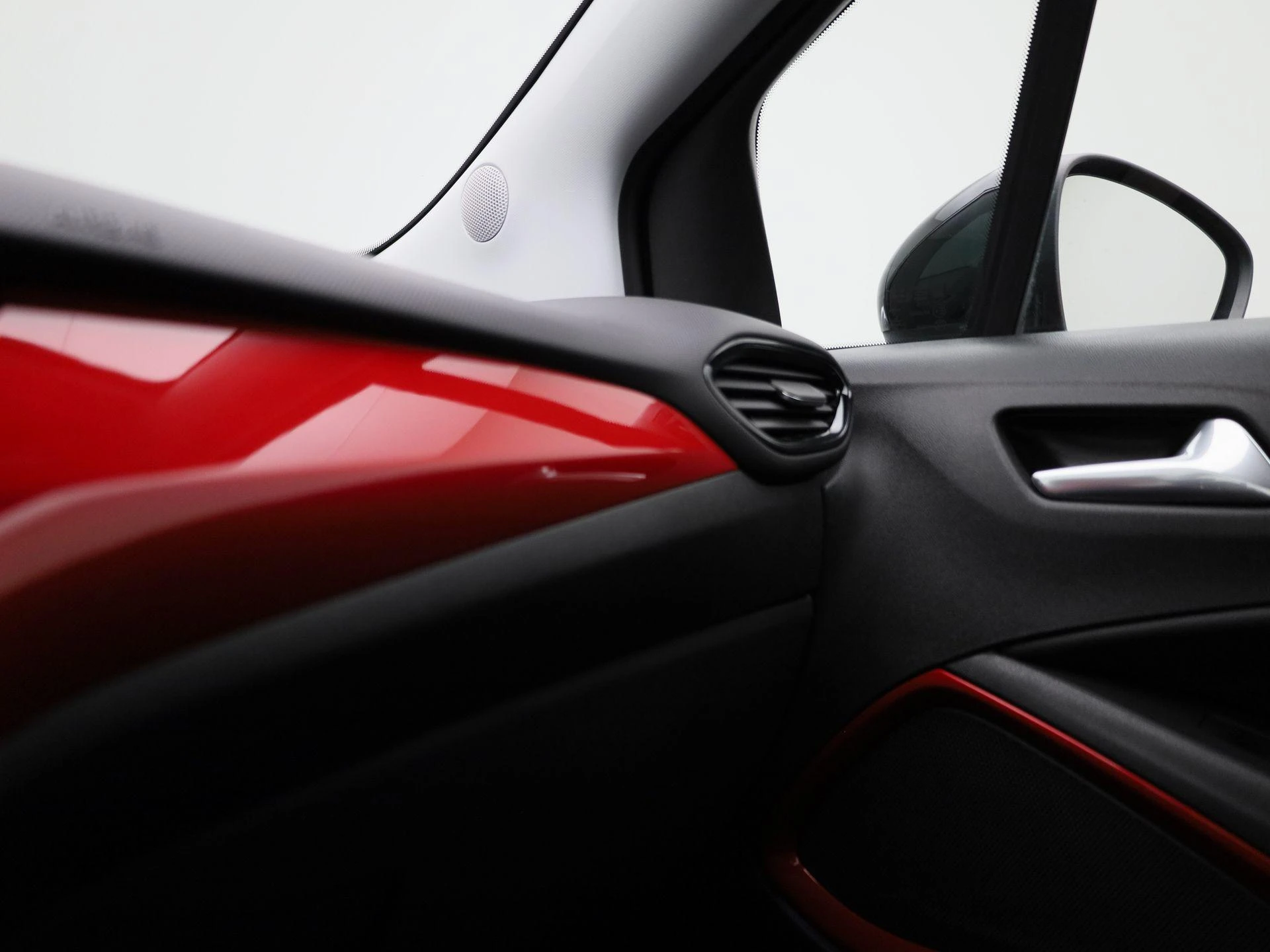 Opel-Crossland-image-24