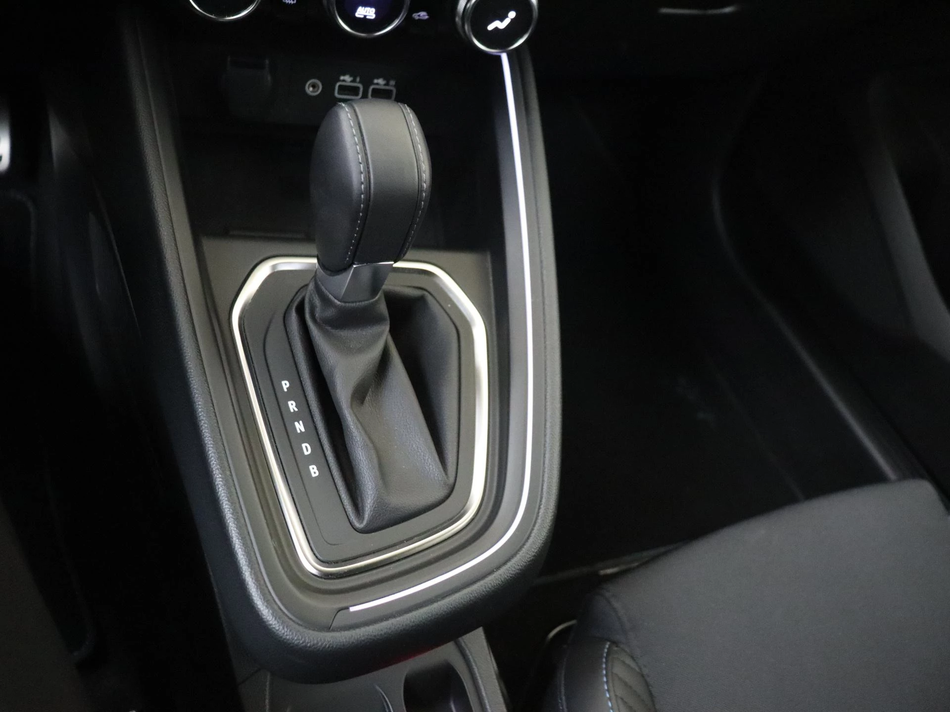 Renault-Clio-image-14