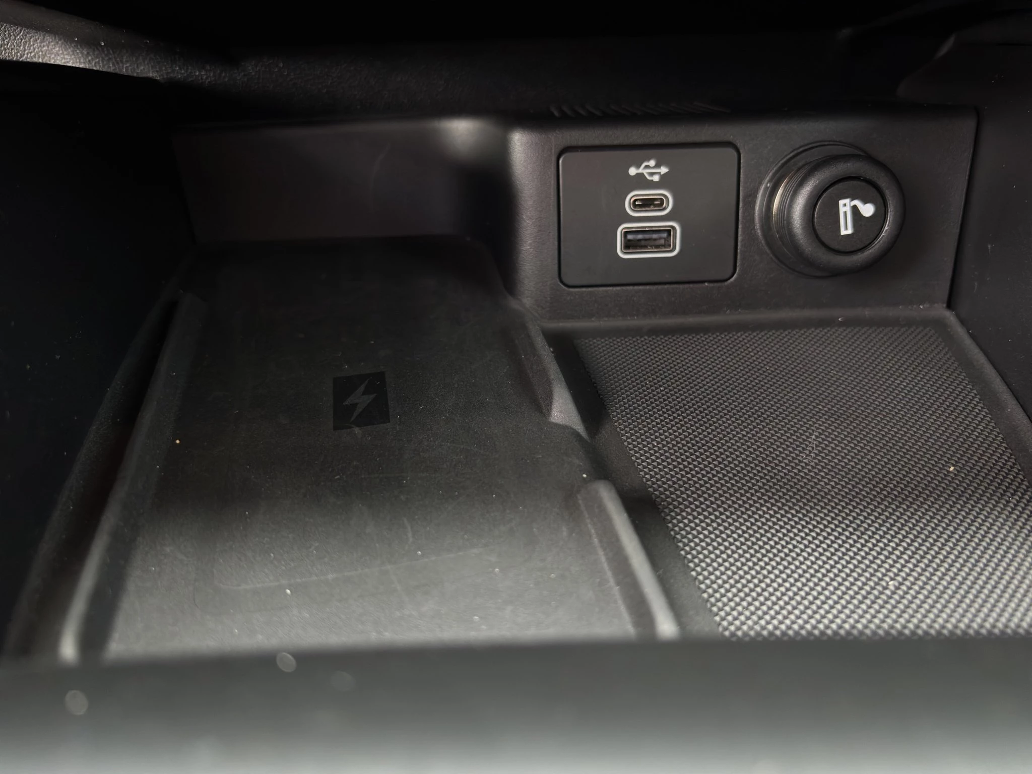 Ford Kuga ST-Line Aut.*KAM*LED-MATRIX*NAVI*GRA*WINTER-PKT.
