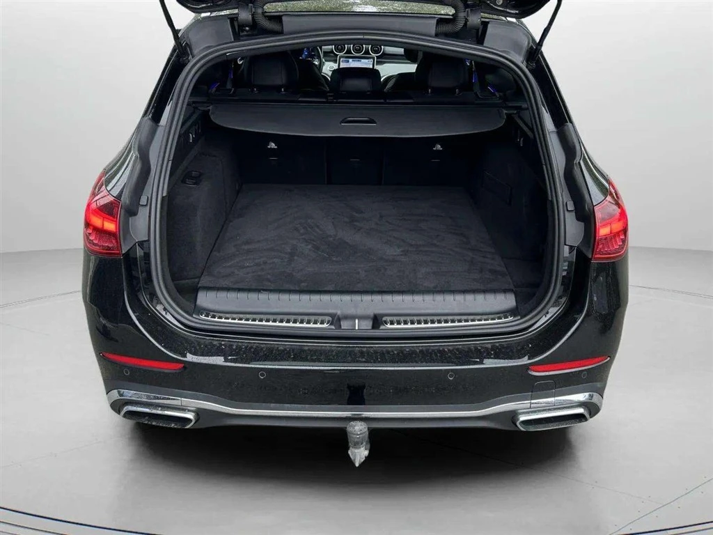 Mercedes-Benz-C-Klasse-image-24