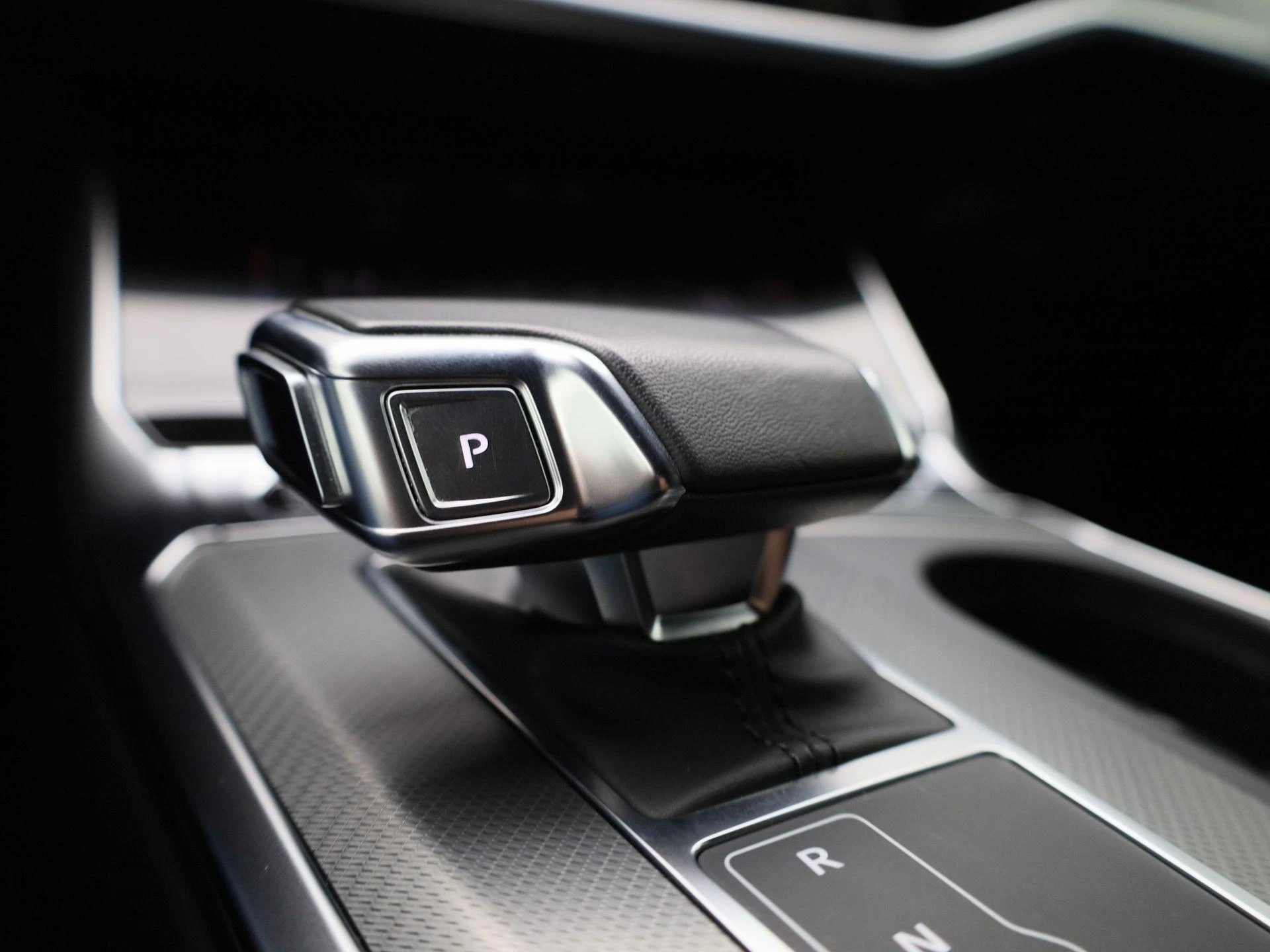 Audi-A6-image-26