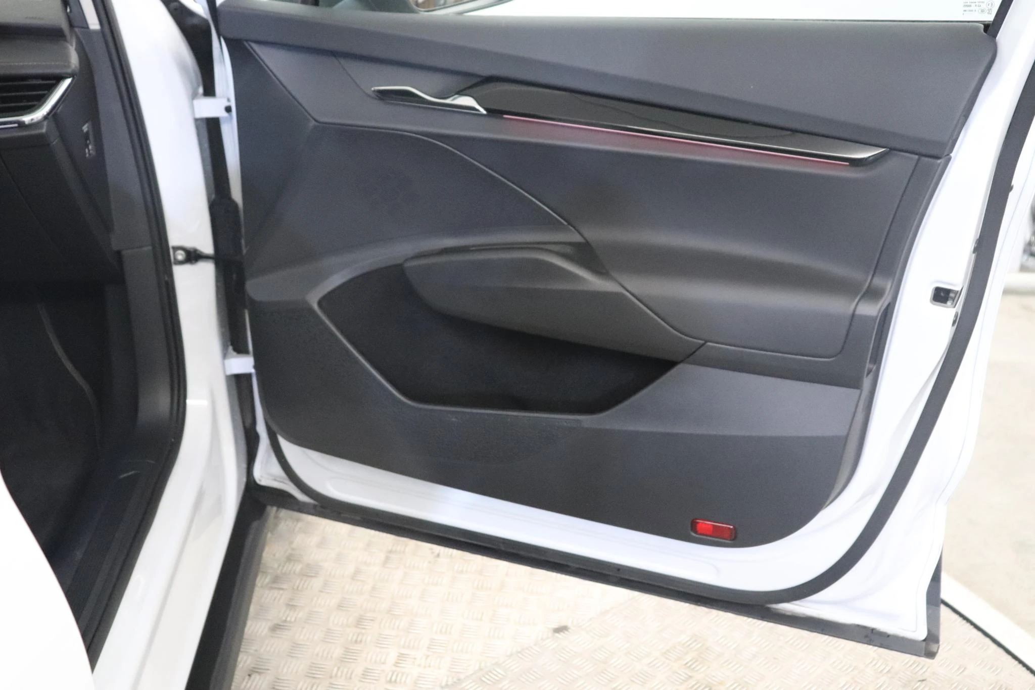 Škoda-Enyaq iV-image-7
