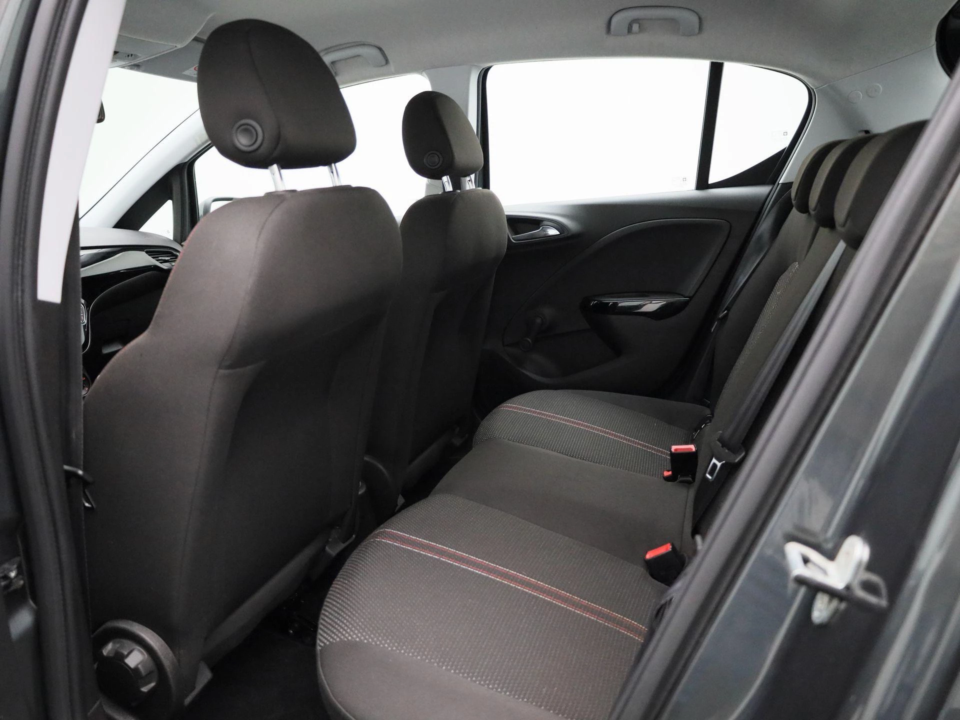Opel-Corsa-image-9
