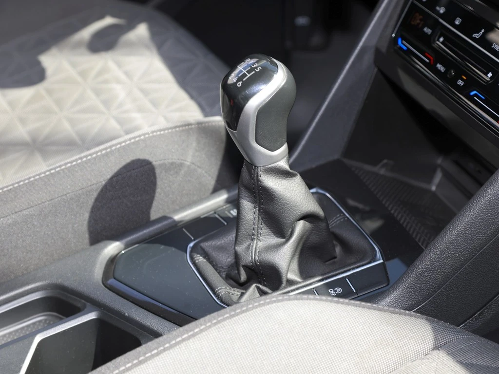 Volkswagen-Tiguan-image-7