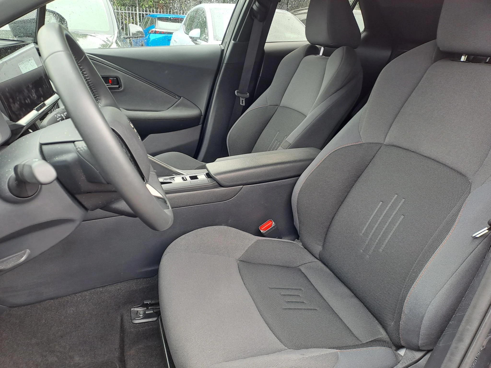 Toyota-C-HR-image-7