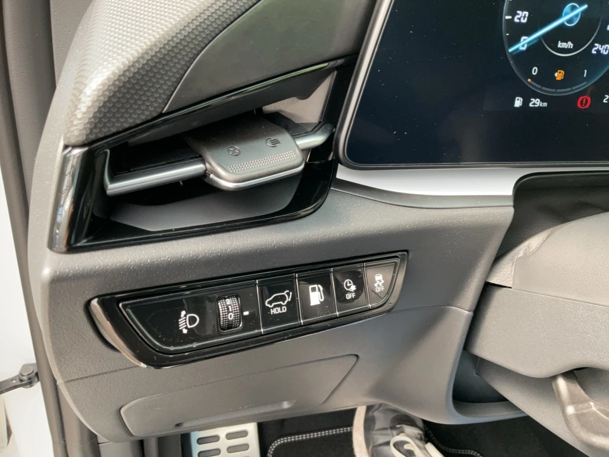 Kia-Niro-image-18