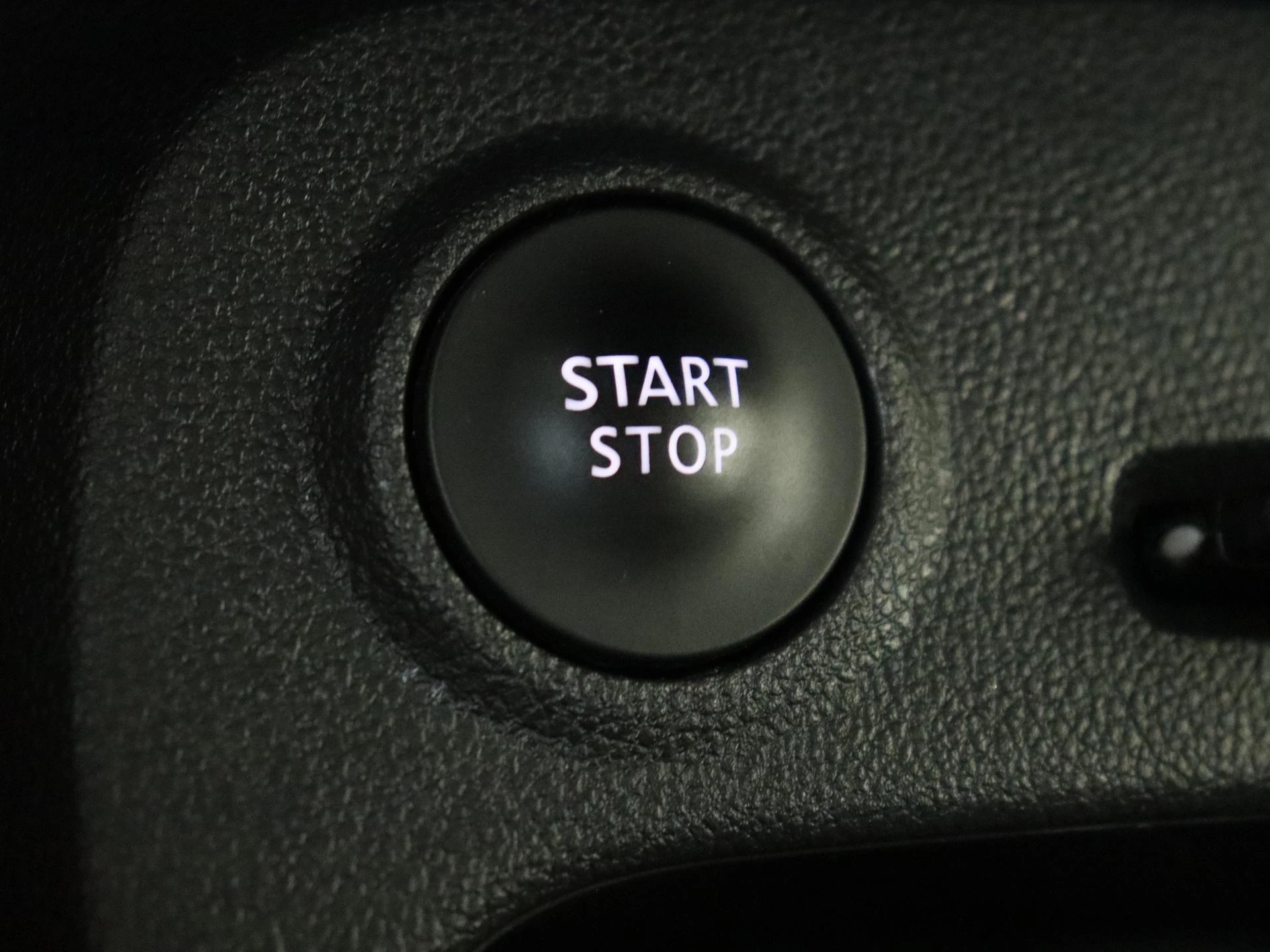 Renault-Captur-image-20