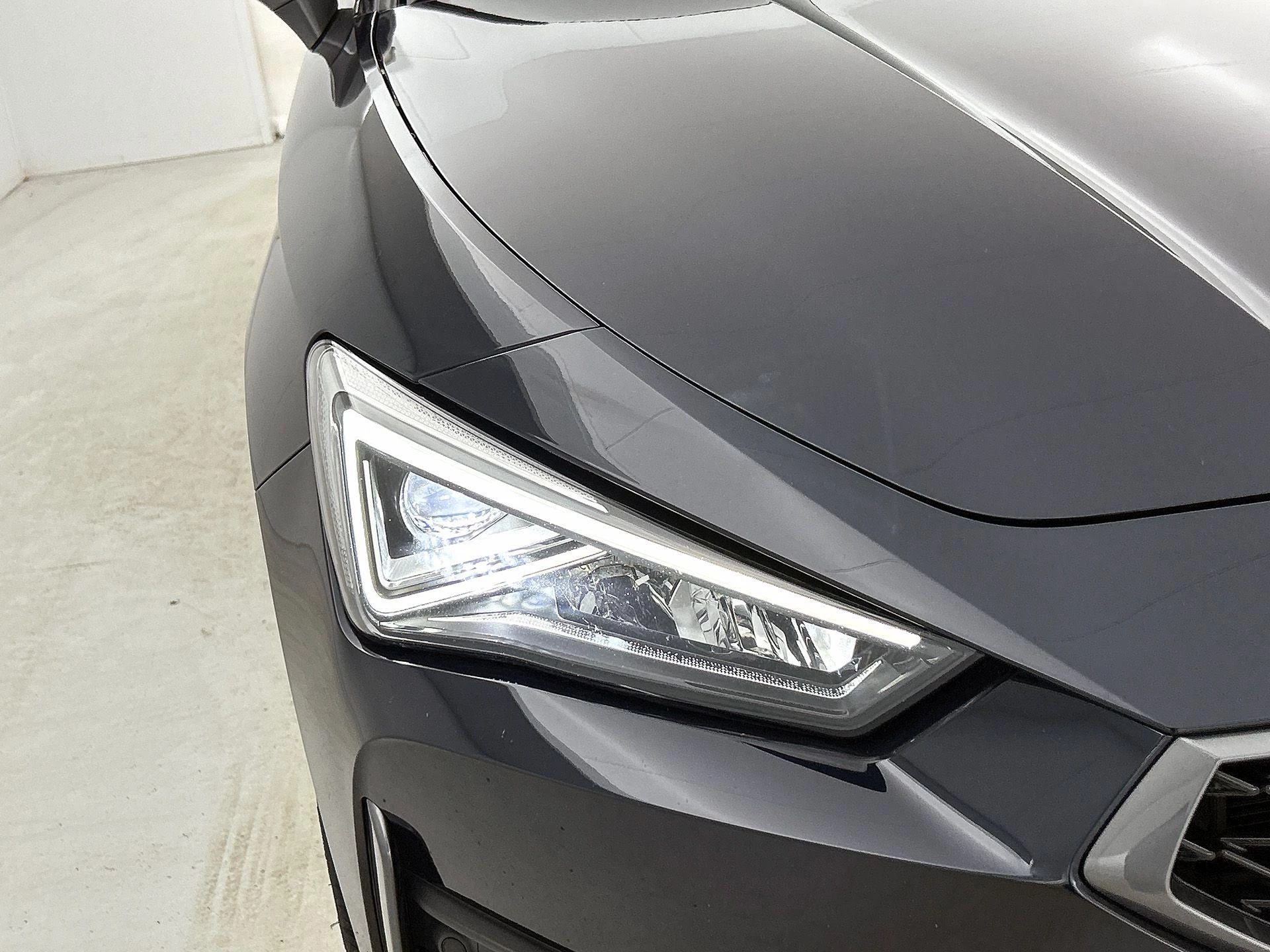 CUPRA-Leon-image-17
