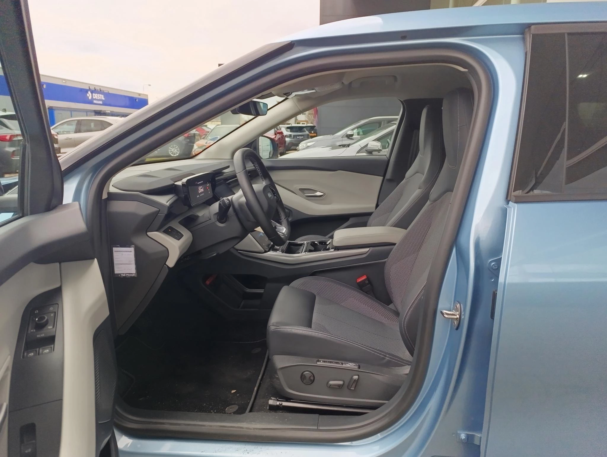 Ford-Explorer-image-16