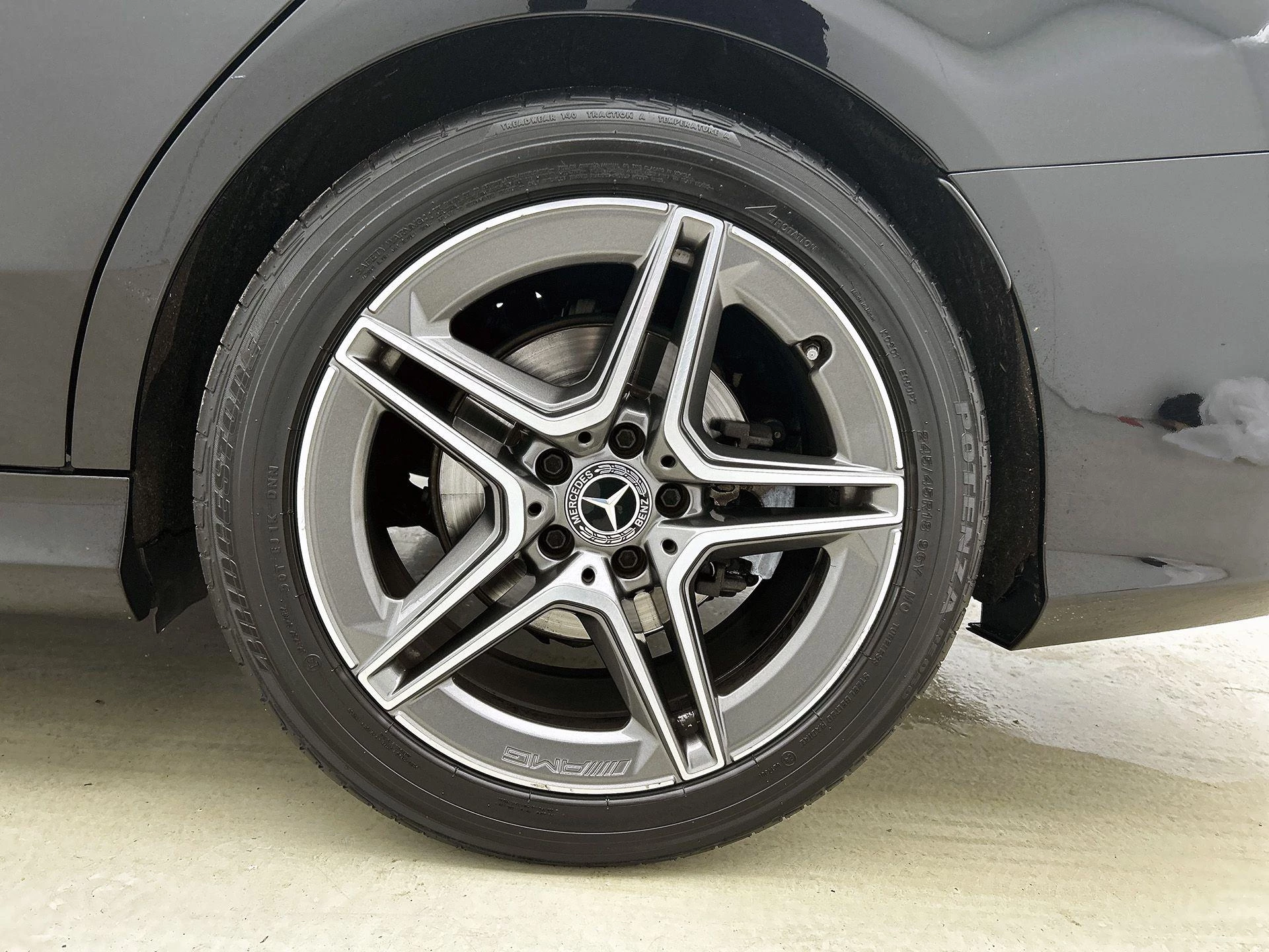 Mercedes-Benz-C-Klasse-image-30