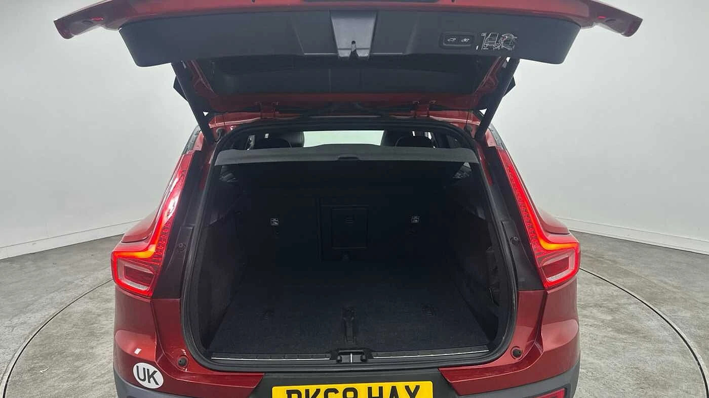 Volvo-XC40-image-14