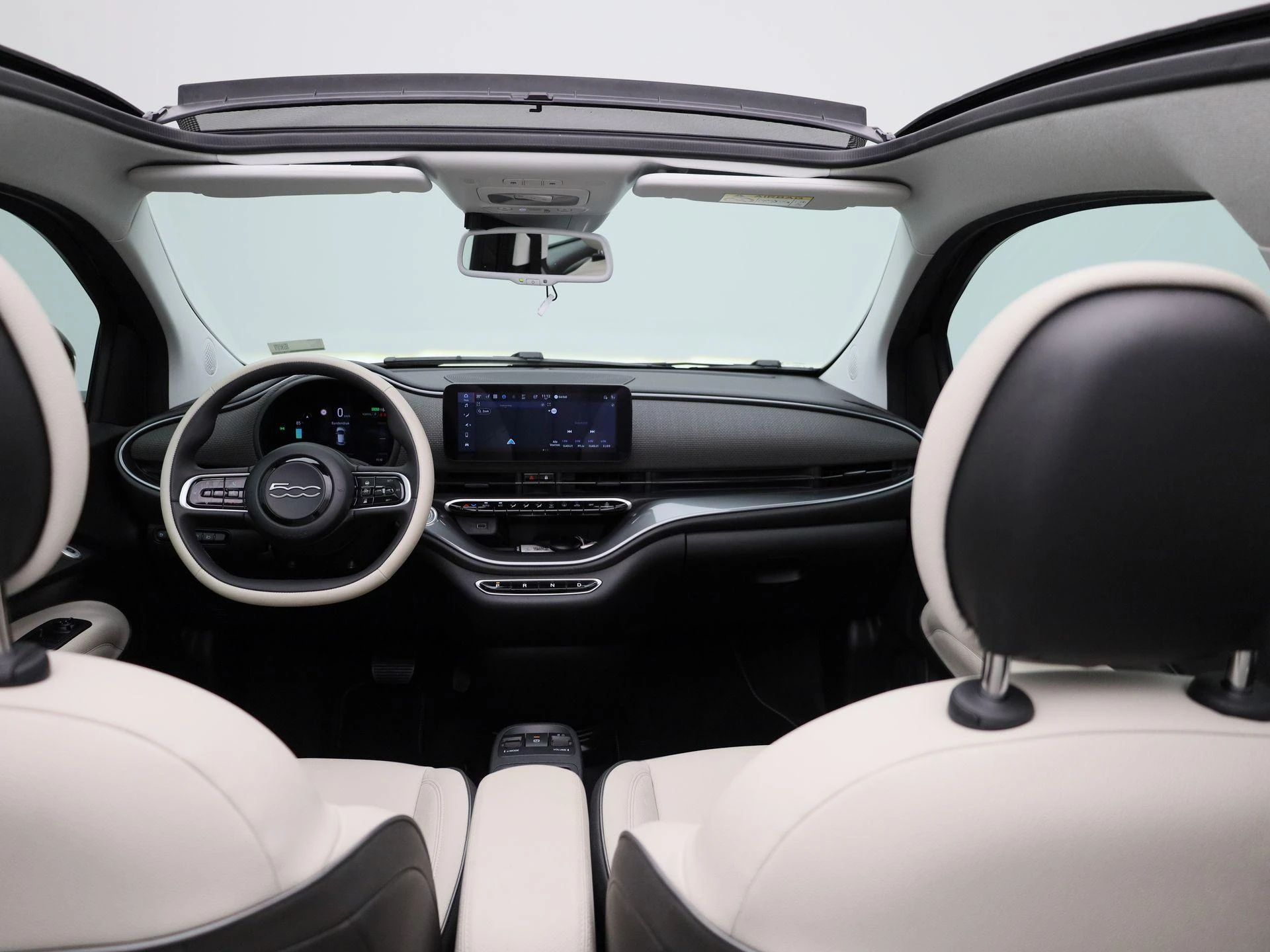 Fiat-500e-image-6