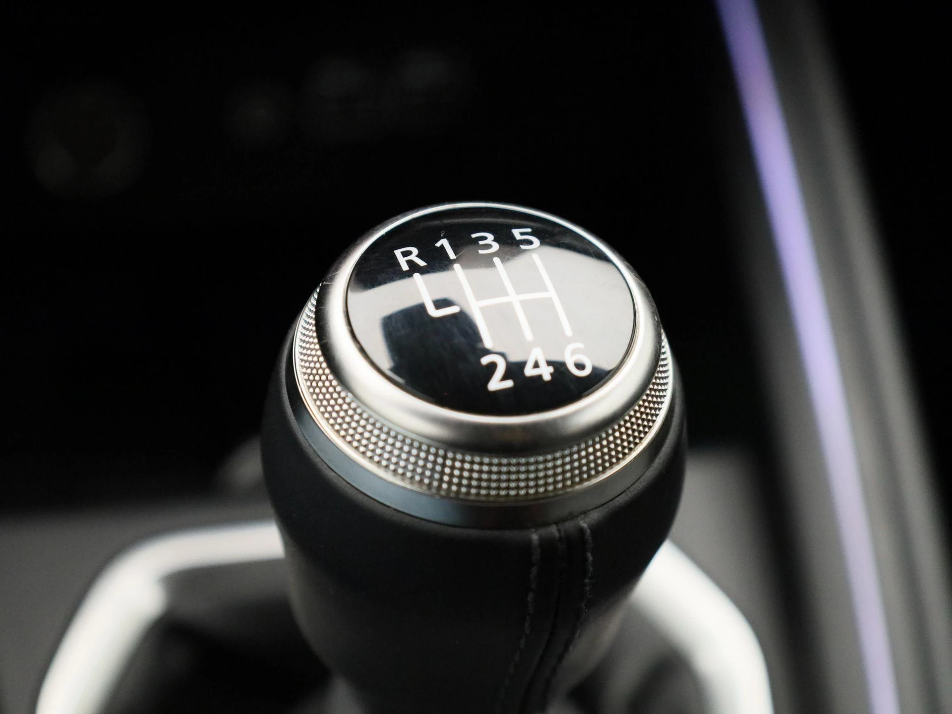 Renault-Clio-image-21