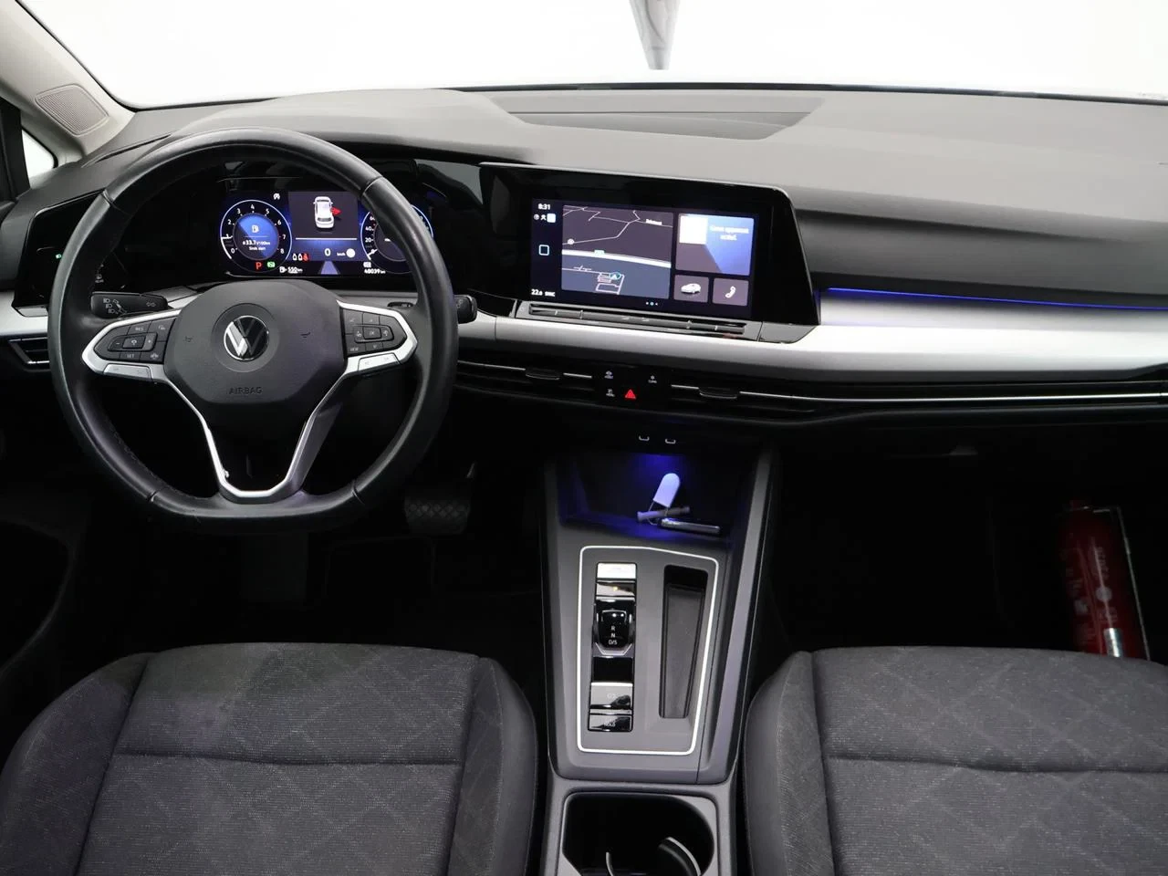 Volkswagen Golf VIII New Golf Life 1.0 eTSI 110PK *AUTOMAAT*NAVI*BLTH*CRUISE*PDC*CAMERA*APP CONNECT*DIGITAL DASHBOARD*...