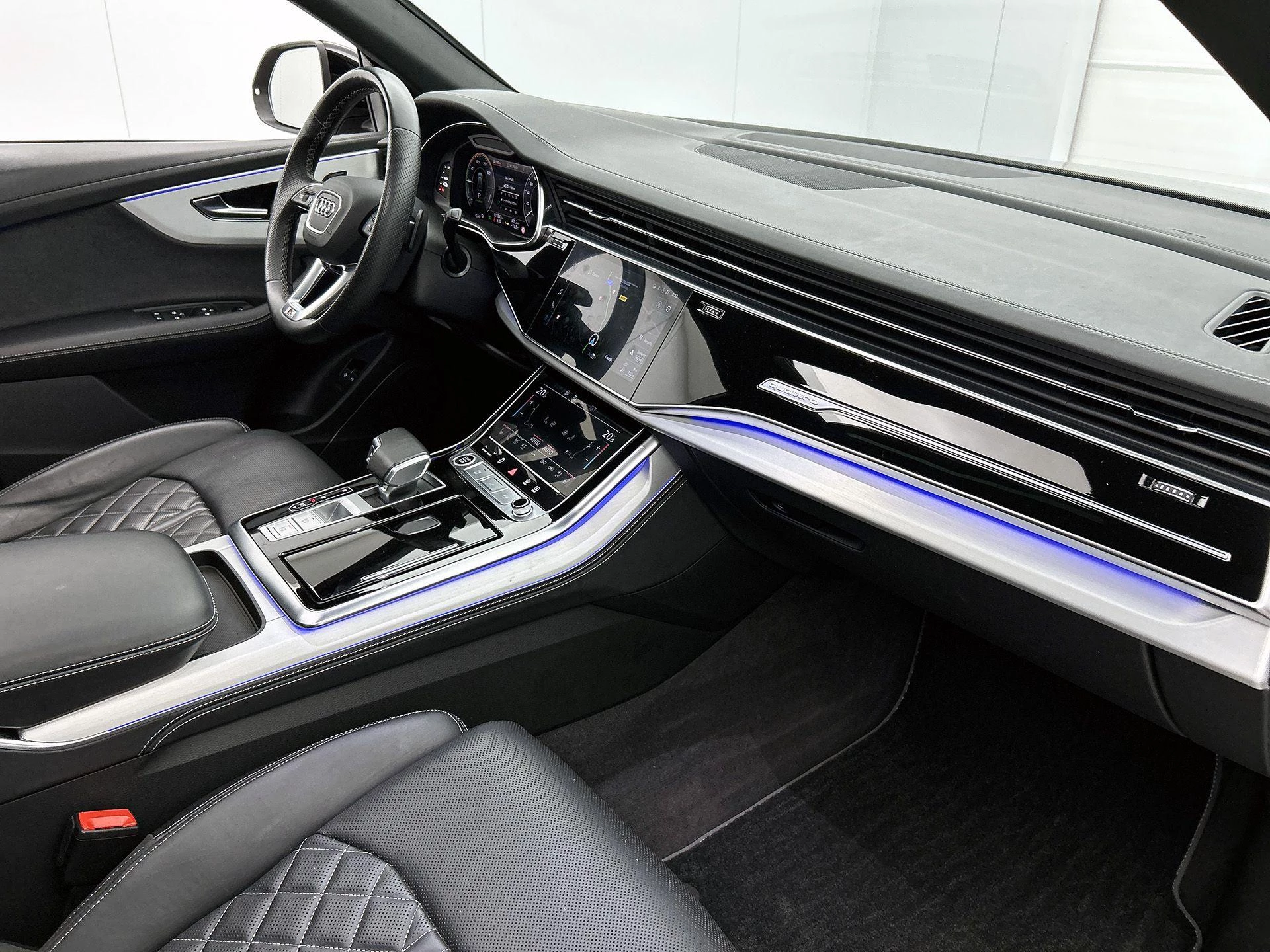 Audi-Q8-image-21