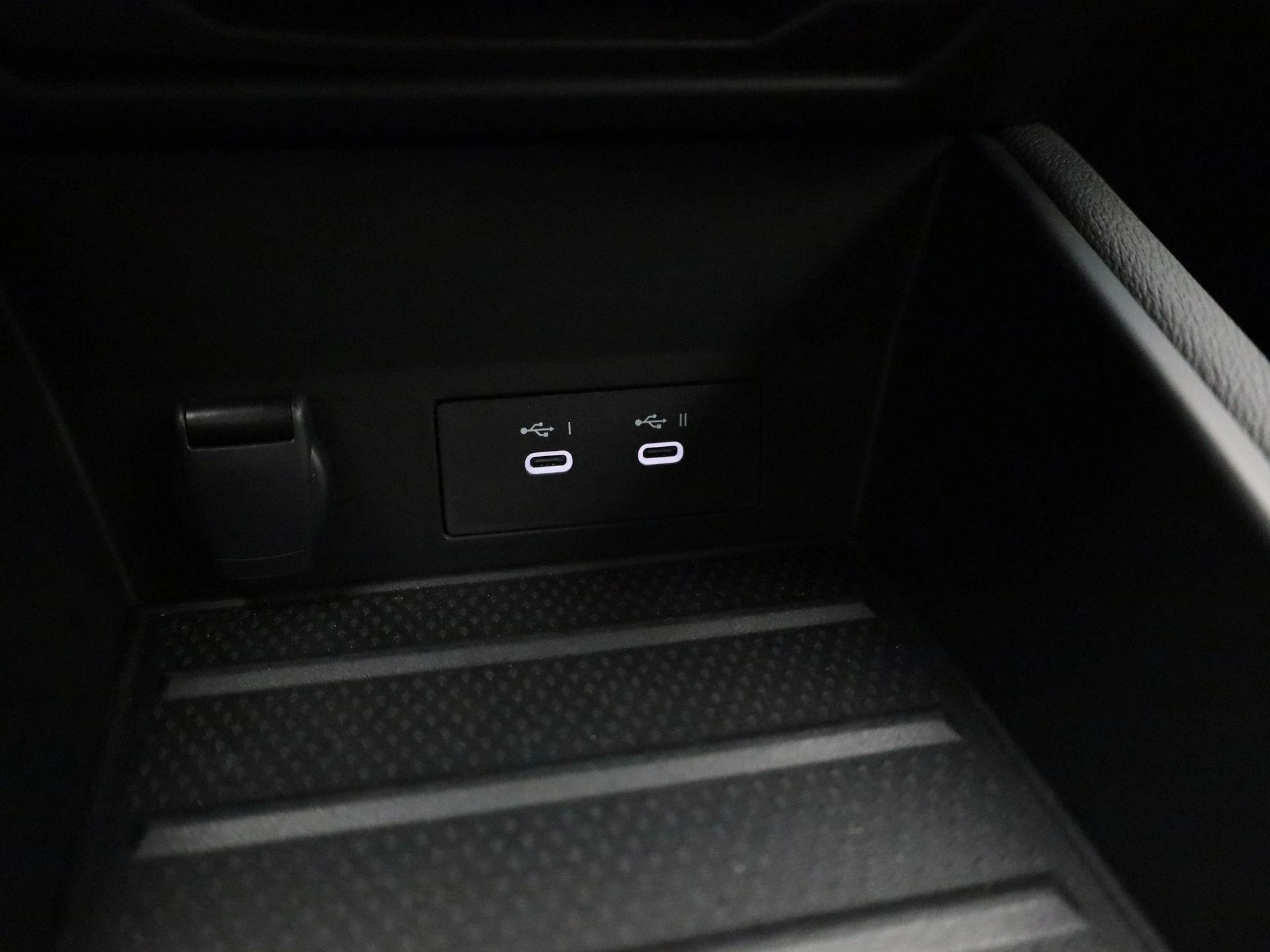 Renault-Captur-image-19