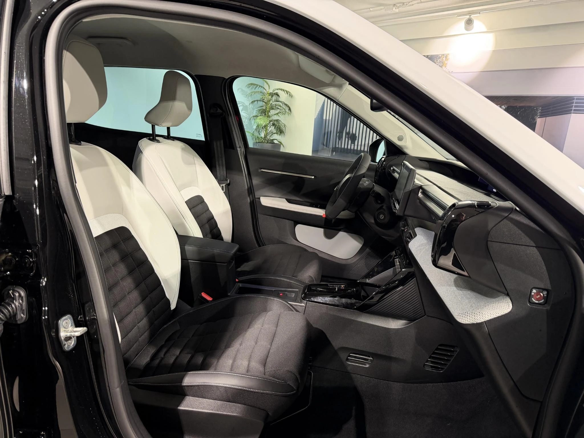 Citroën-ë-C3 Aircross-image-26