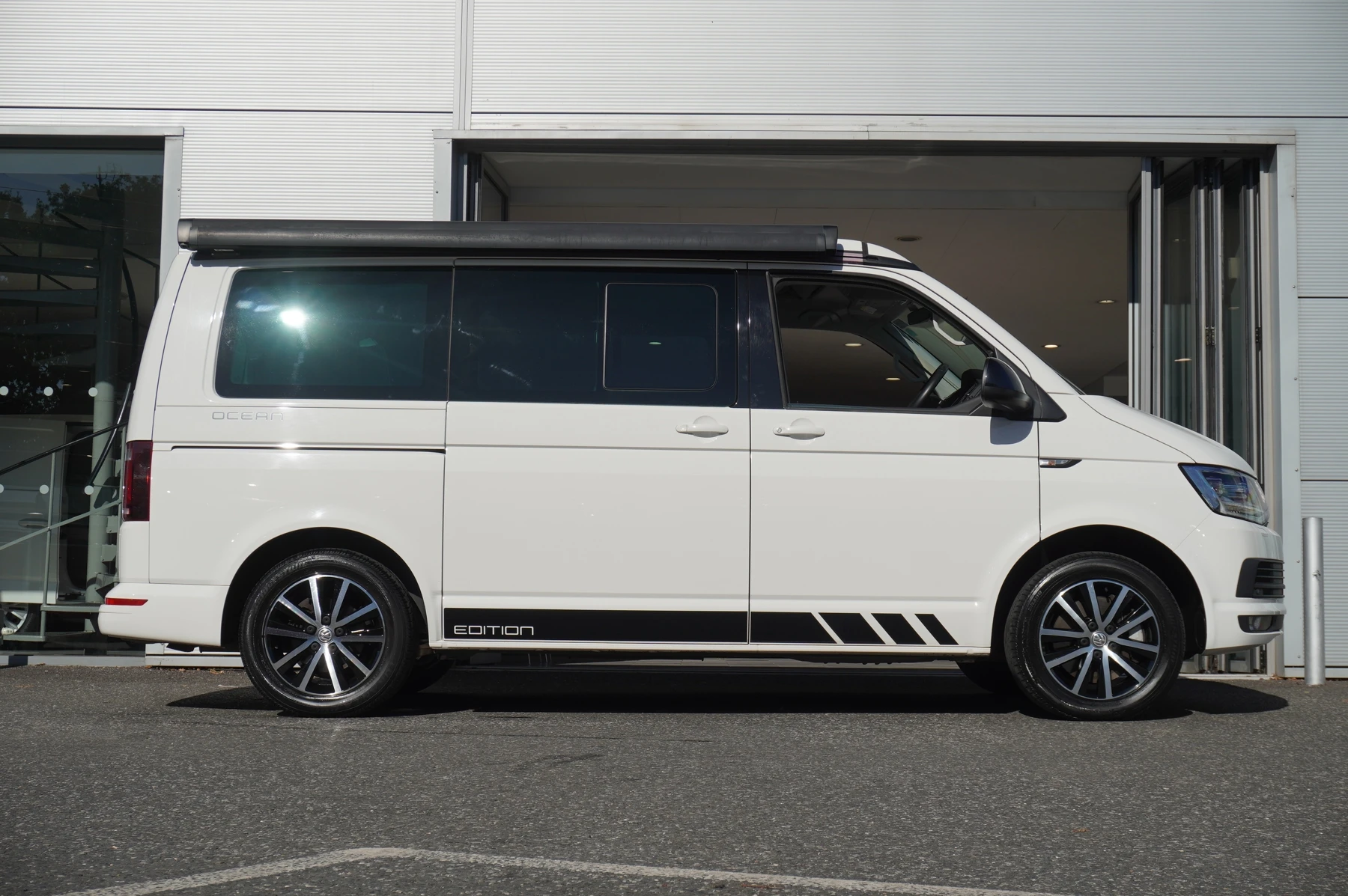 Volkswagen-California-image-3
