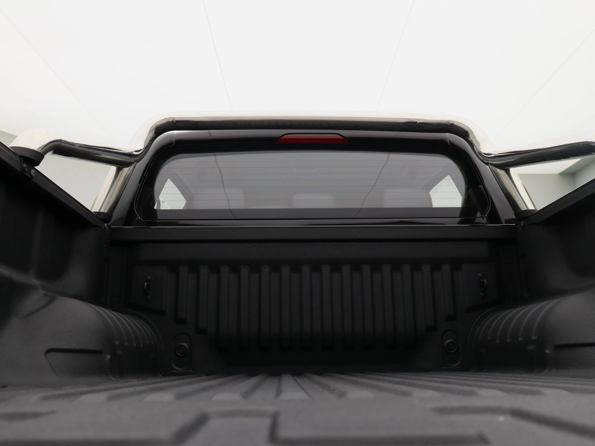 Maxus-T90 EV-image-25