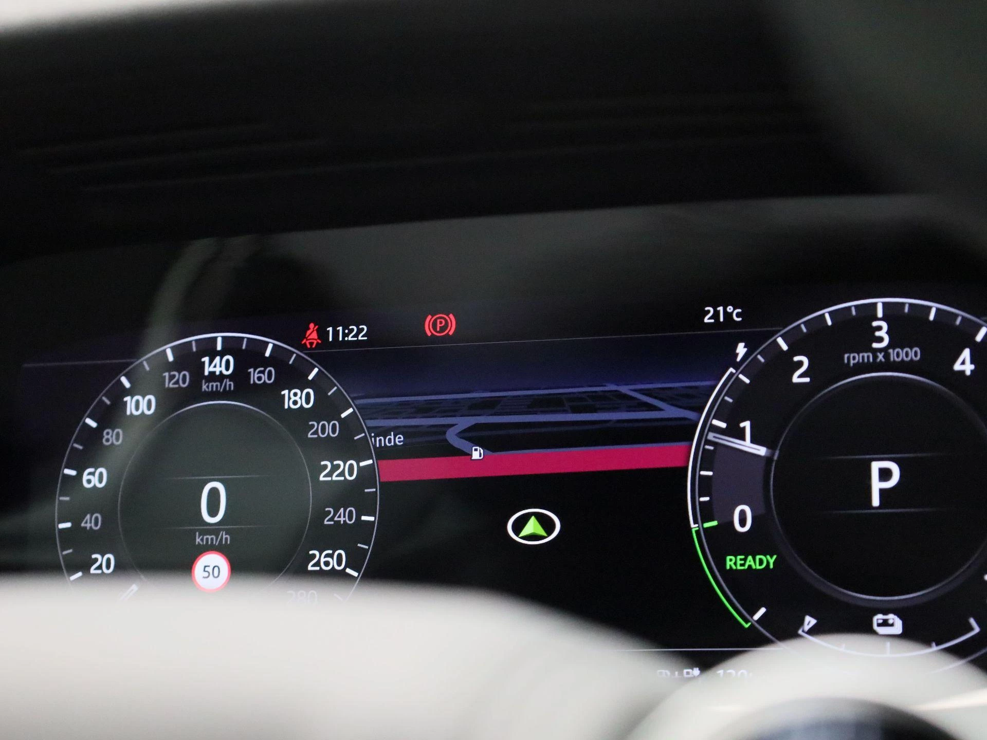 Land Rover-Range Rover Evoque-image-22