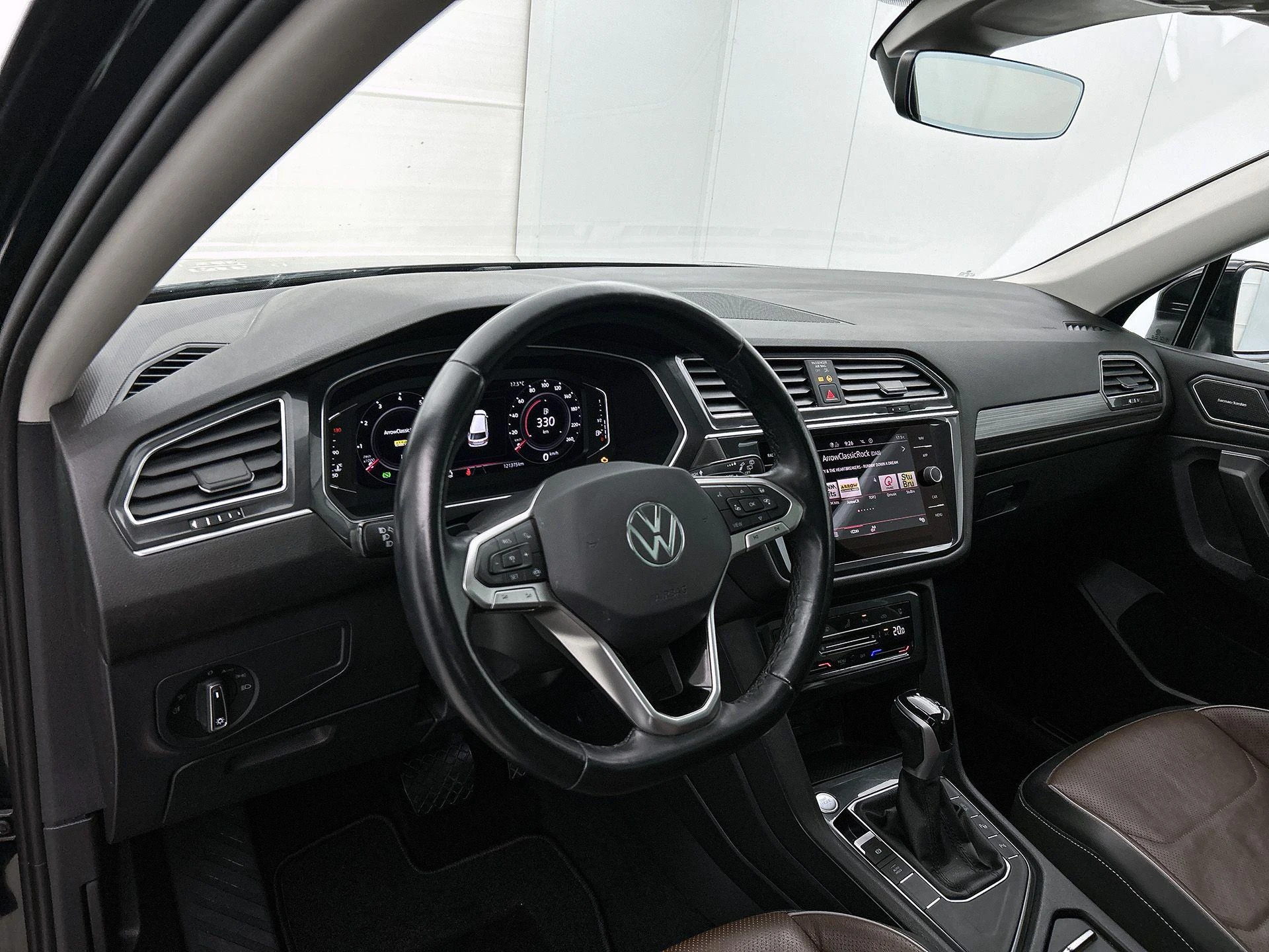 Volkswagen-Tiguan Allspace-image-18