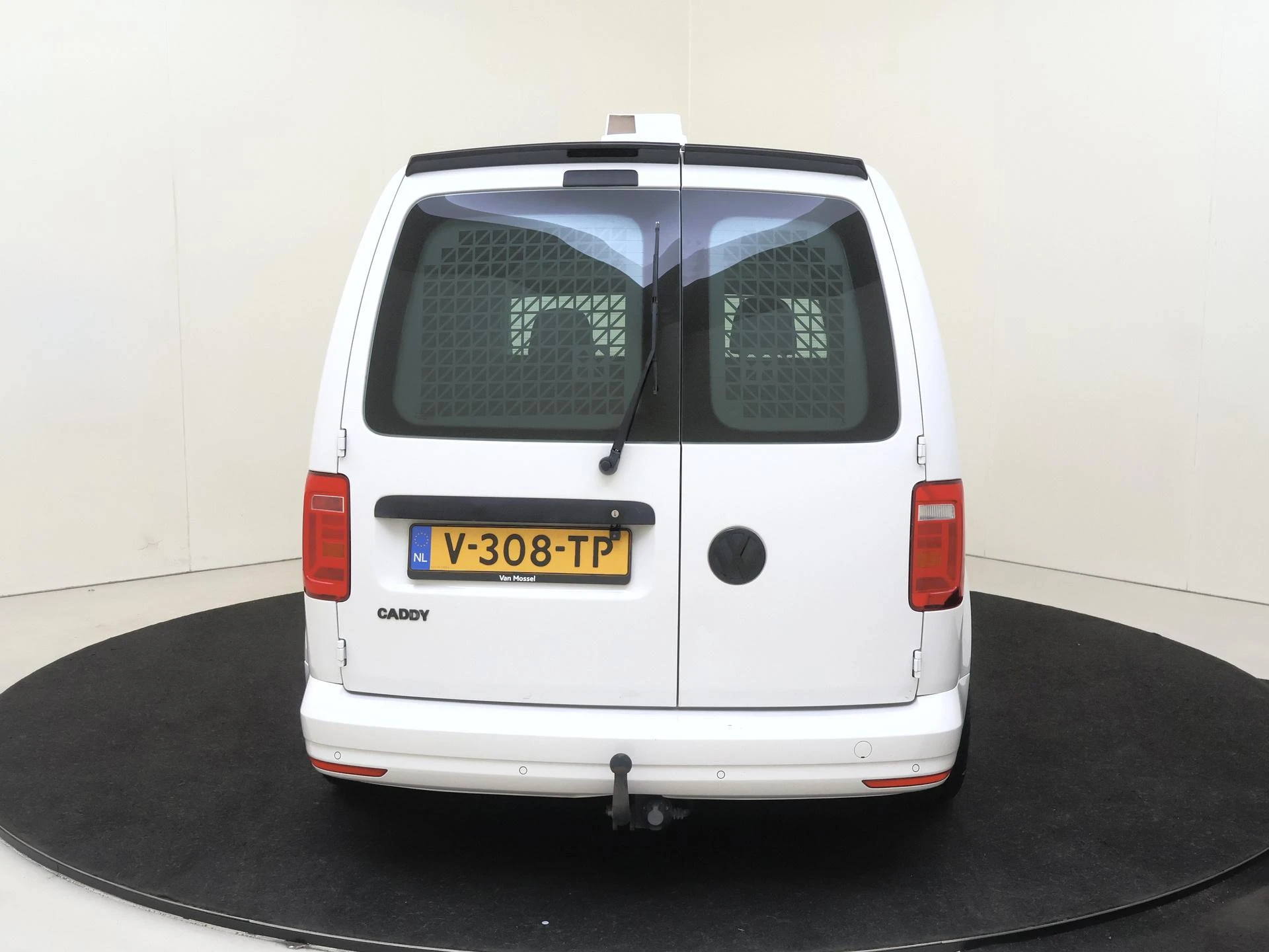 Volkswagen-Caddy-image-6