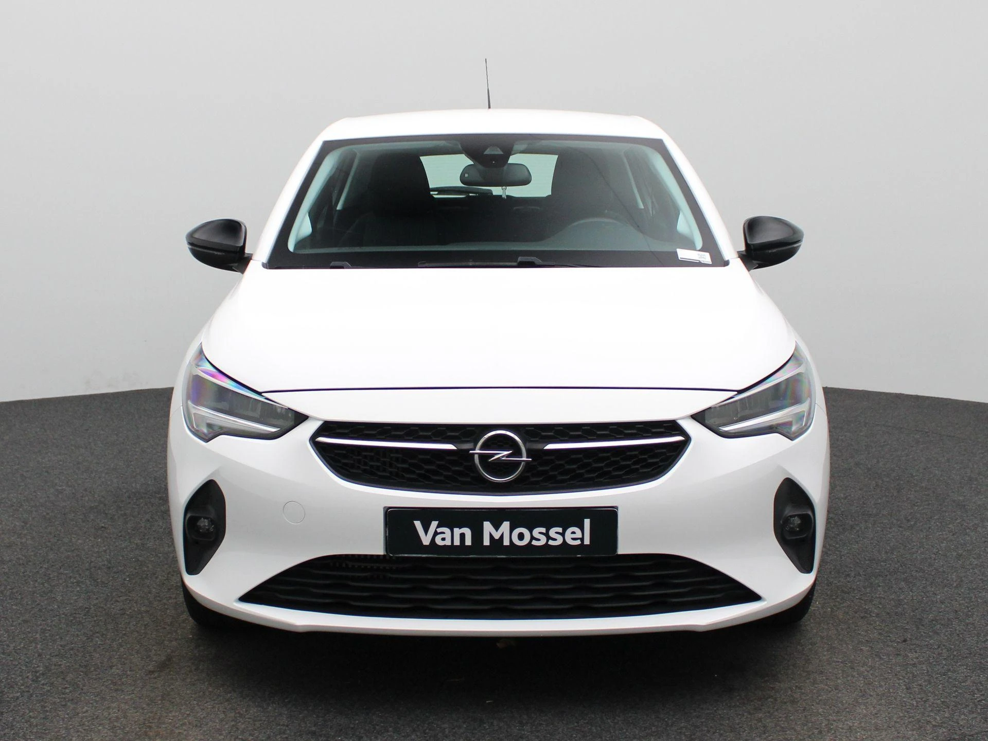 Opel-Corsa-image-2