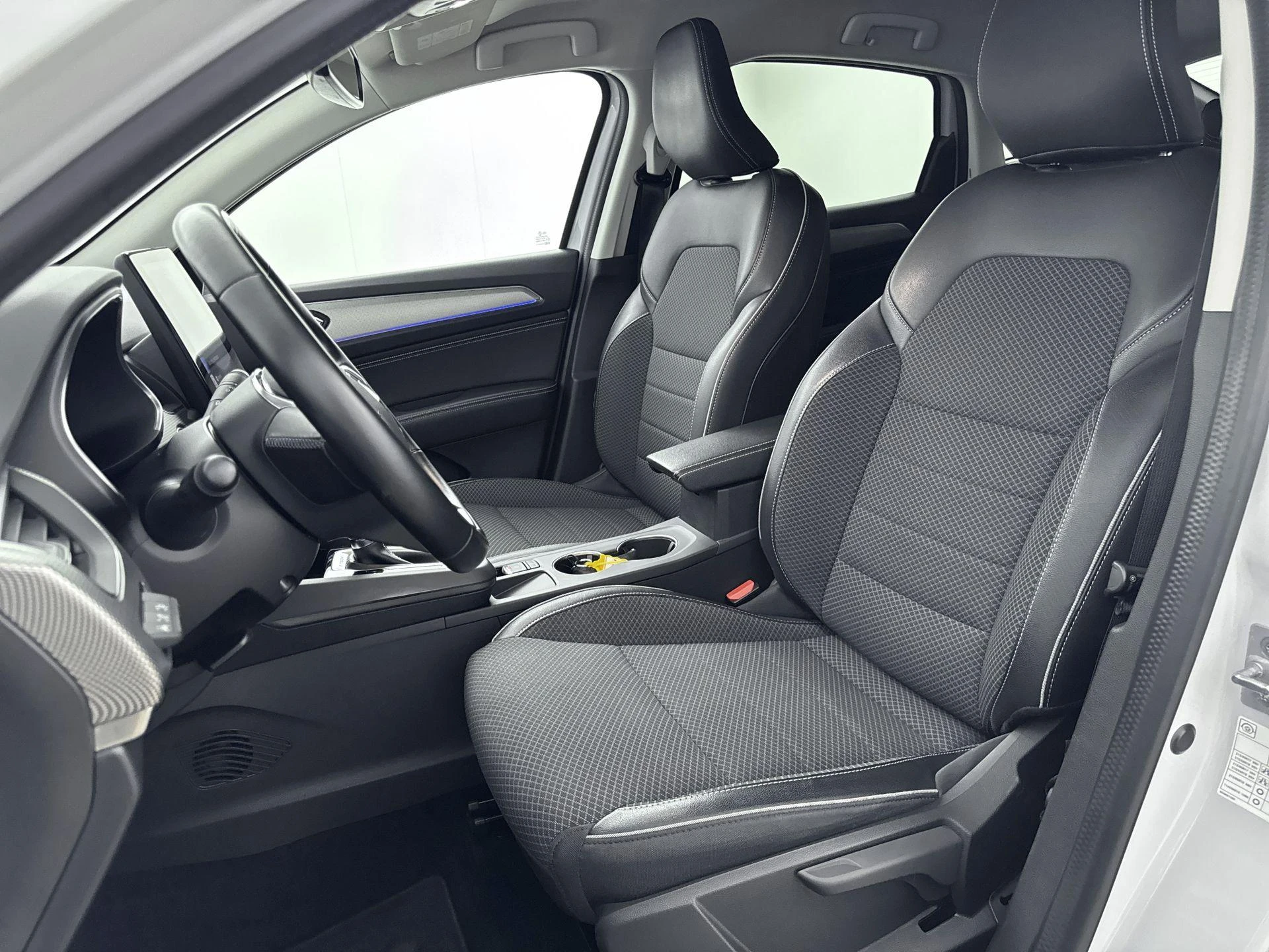 Renault-Arkana-image-27
