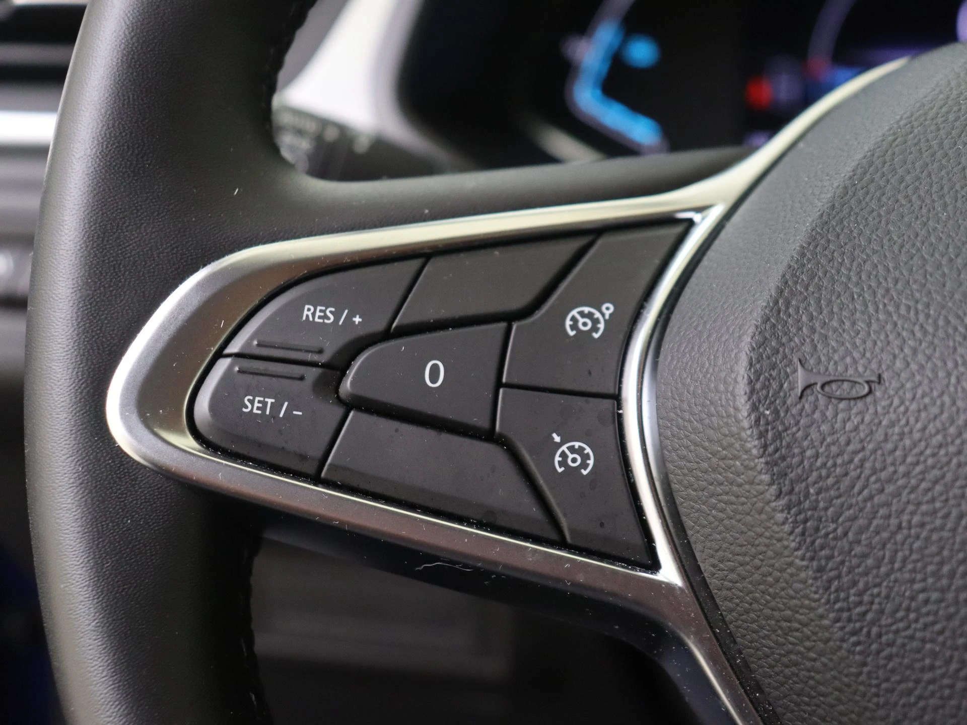 Renault-Captur-image-15