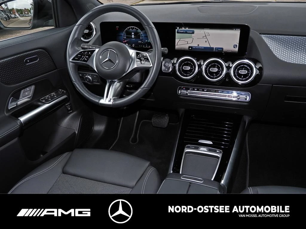 Mercedes-Benz GLA 200 d PROGRESSIVE AHK DISTRONIC MBUX KLIMA Progressive