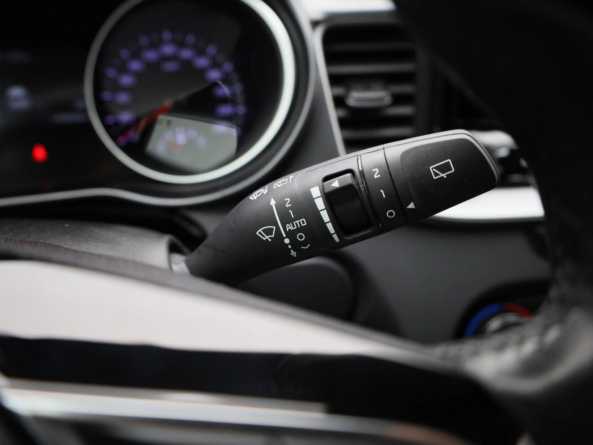 Kia-Ceed Sportswagon-image-18