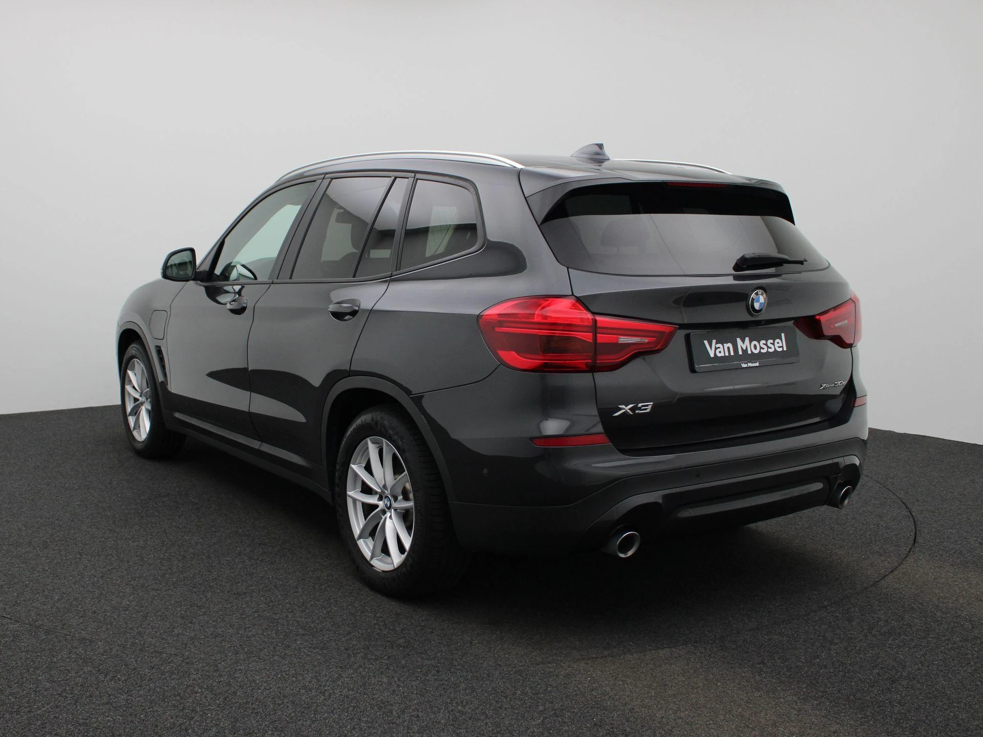 BMW-X3-image-2