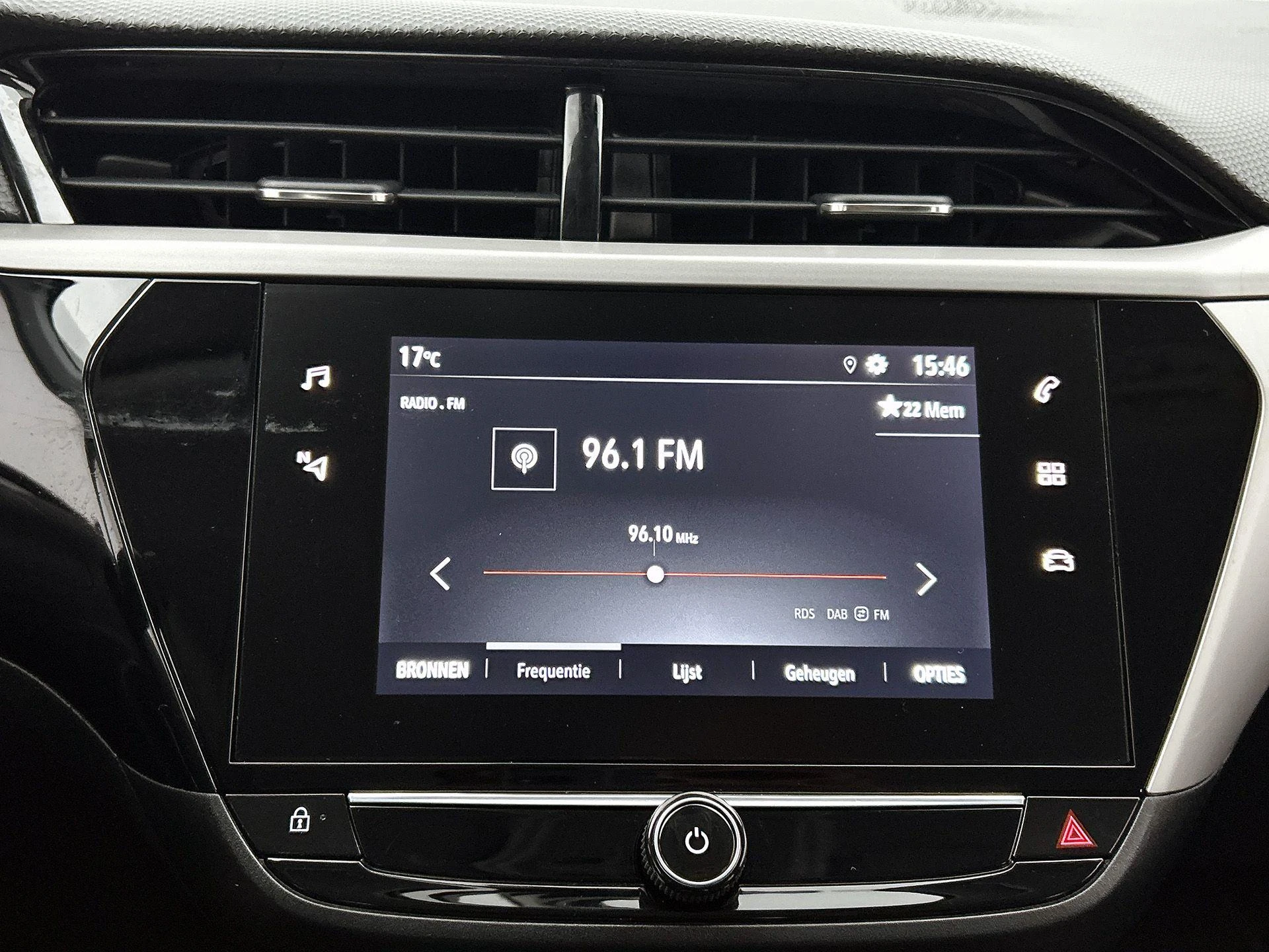 Opel-Corsa-image-6