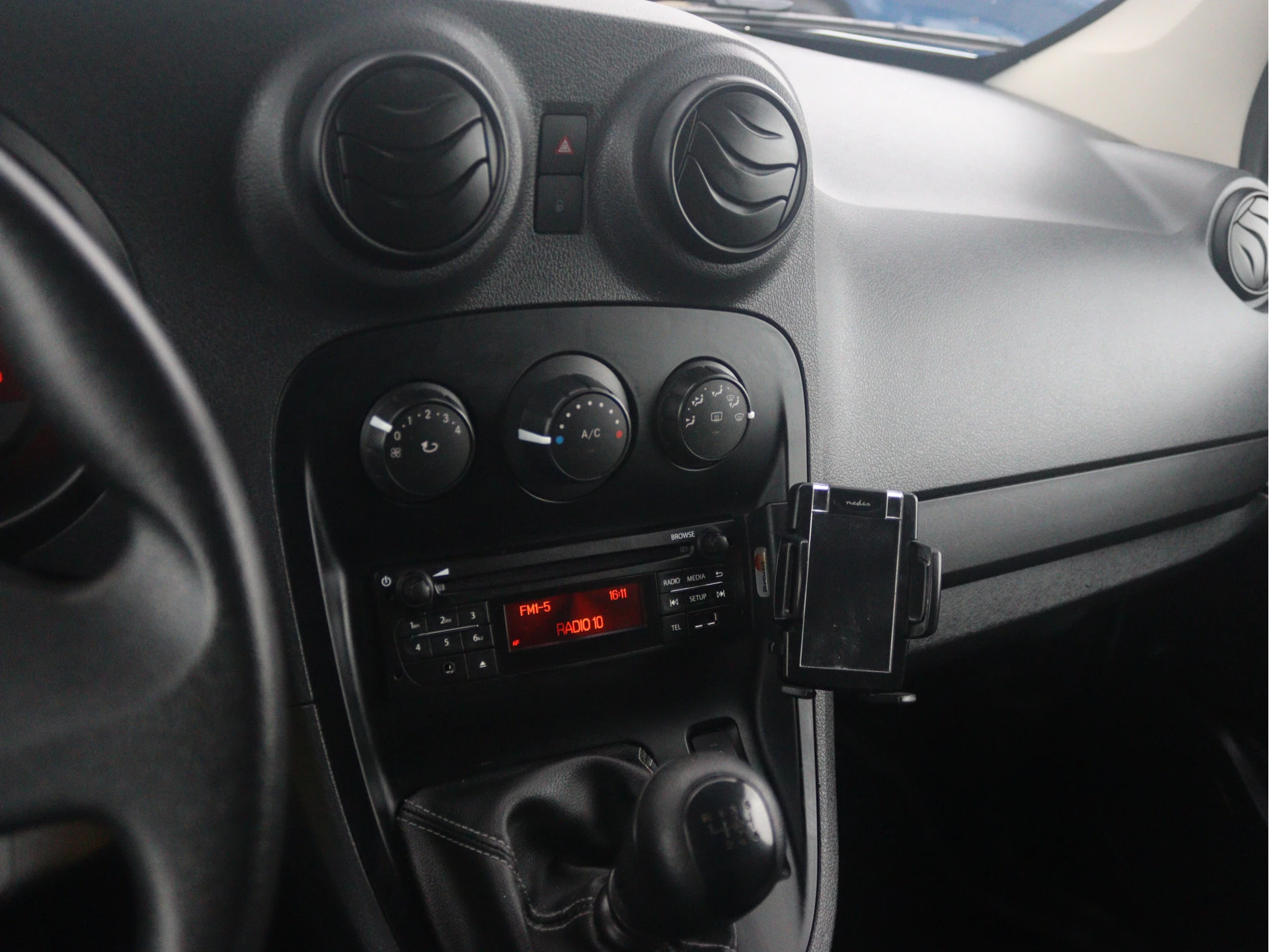 Mercedes-Benz-Citan-image-6