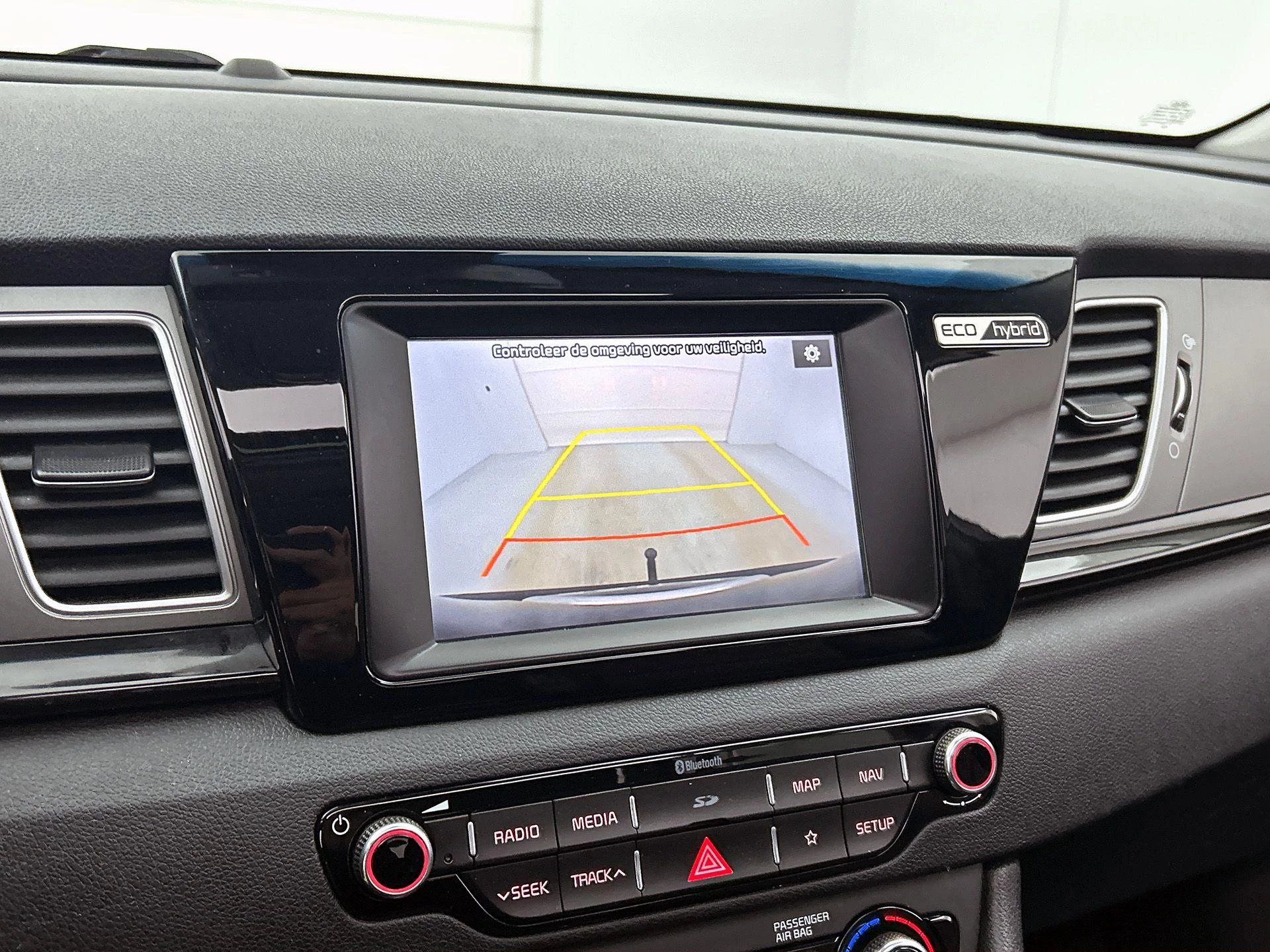 Kia-Niro-image-14