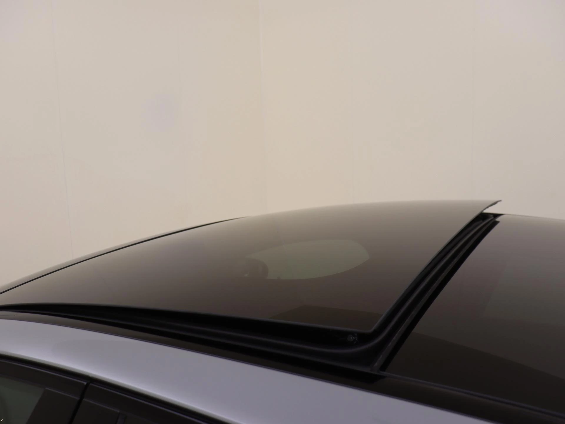 Mercedes-Benz E-Klasse 400 e 4MATIC AMG Line