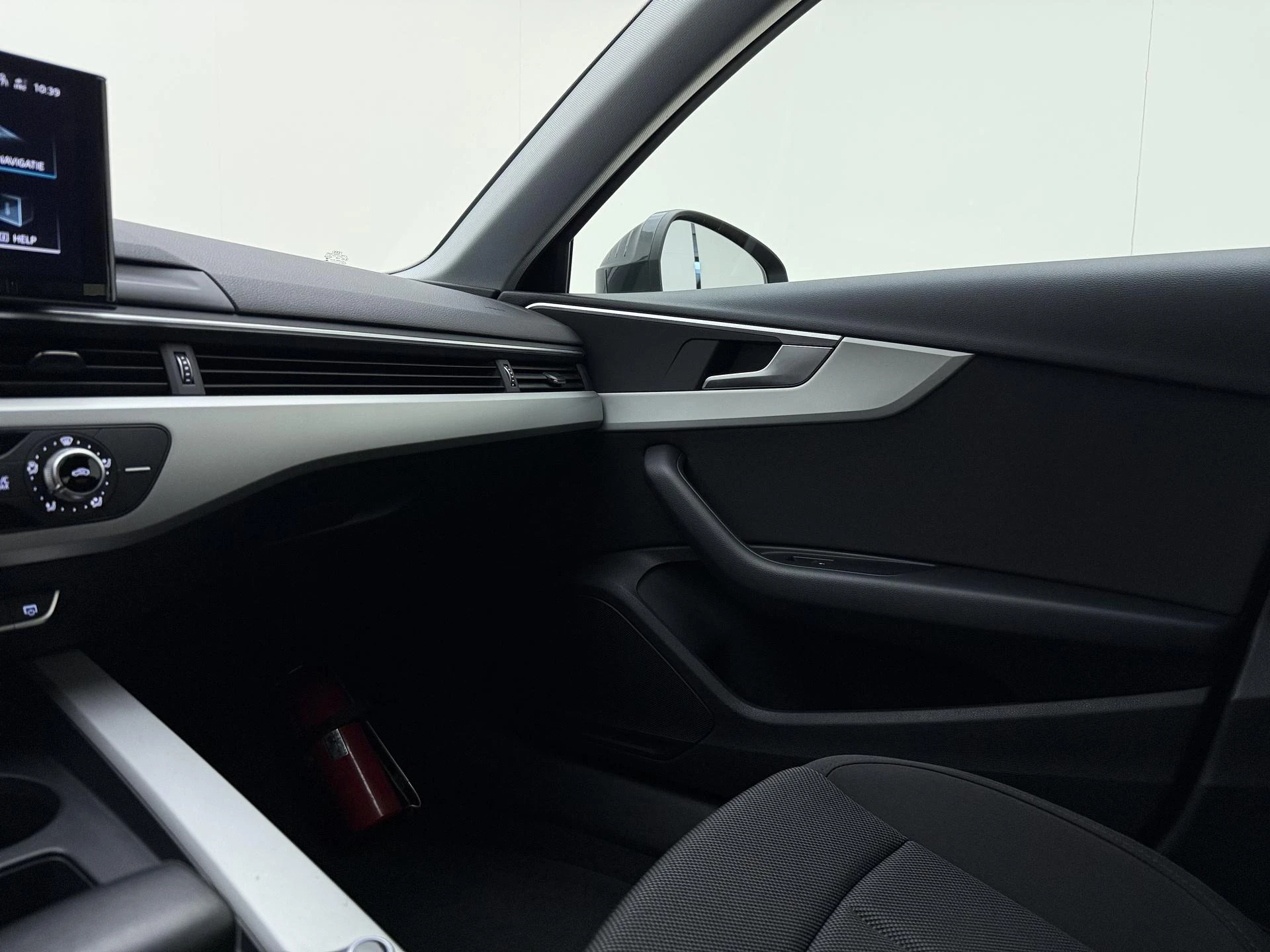 Audi-A4-image-27