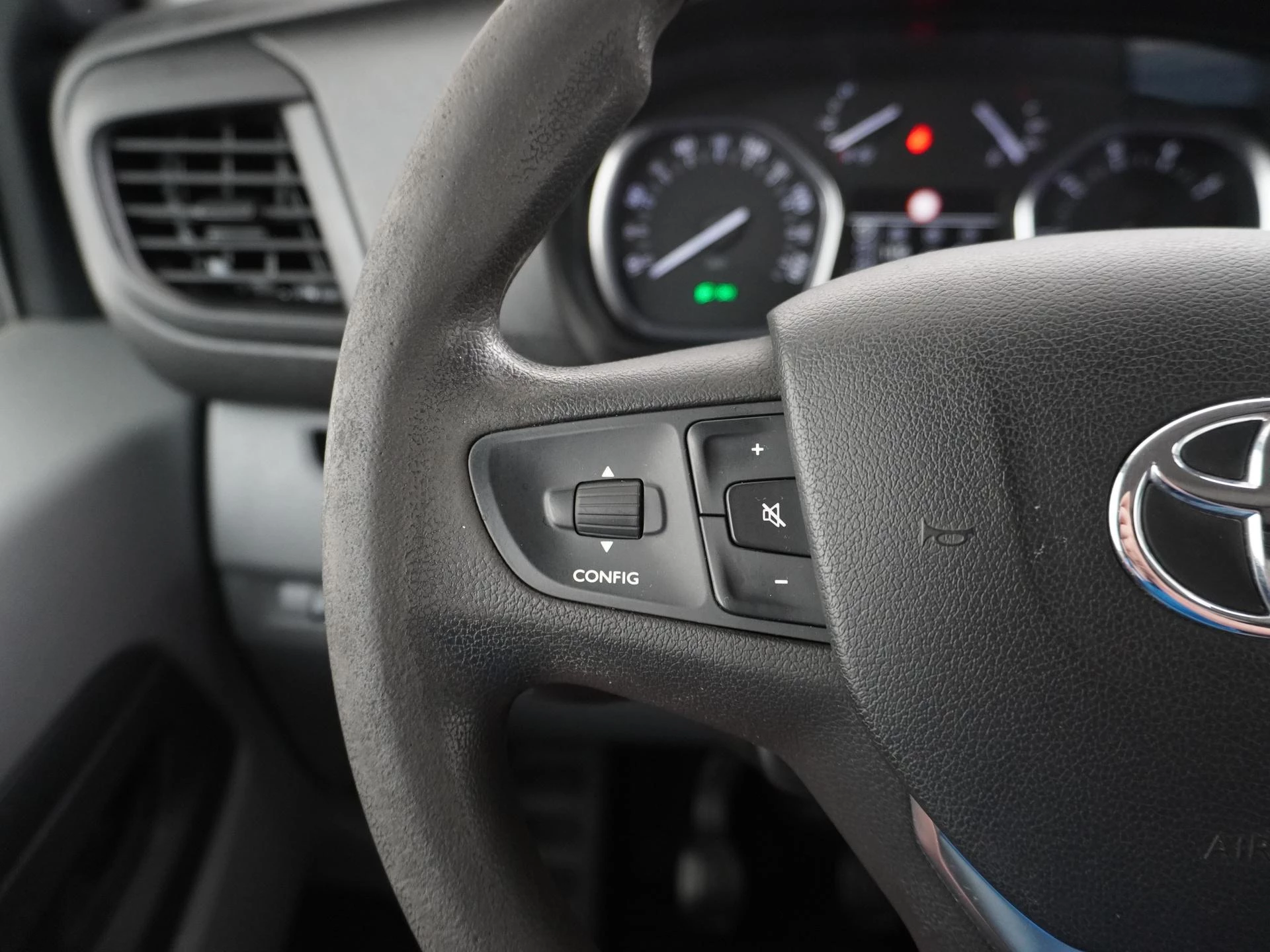 Toyota-ProAce-image-19