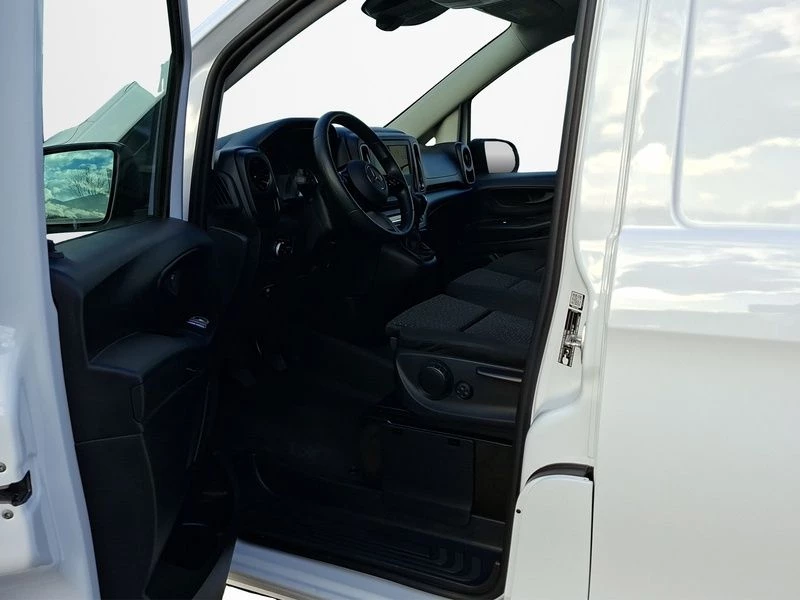 Mercedes-Benz Vito 116 NEUES MODELL AHK NAVI KAMERA TEMPOMAT