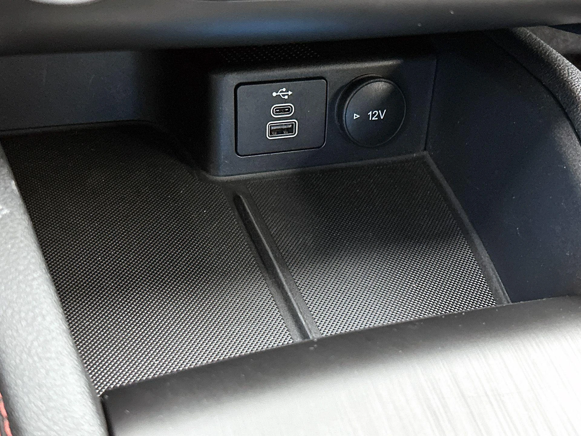 Ford-Kuga-image-32