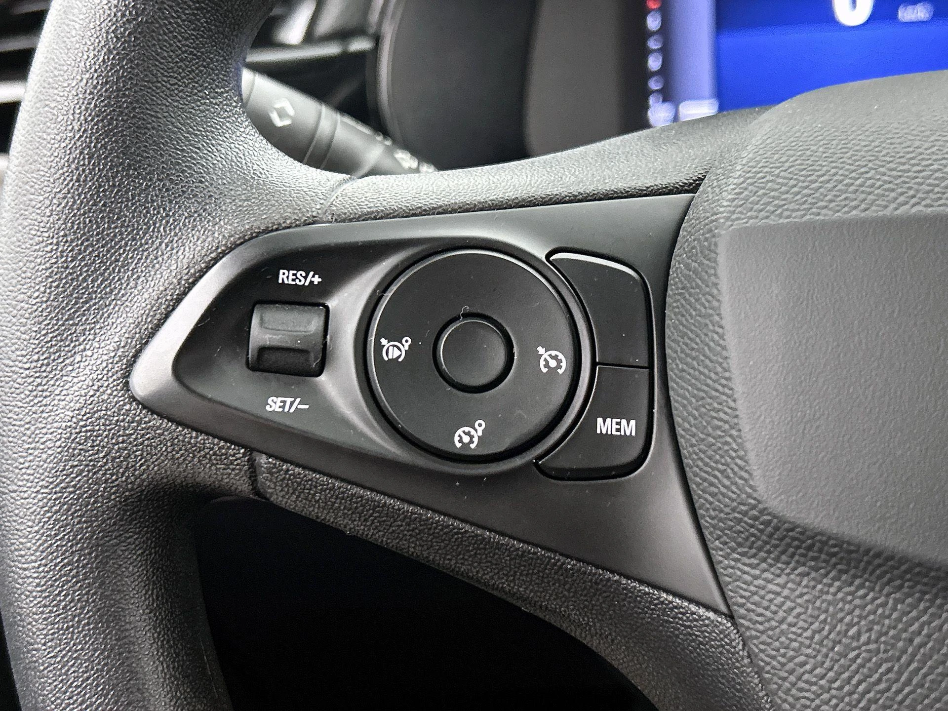 Opel-Corsa-image-5