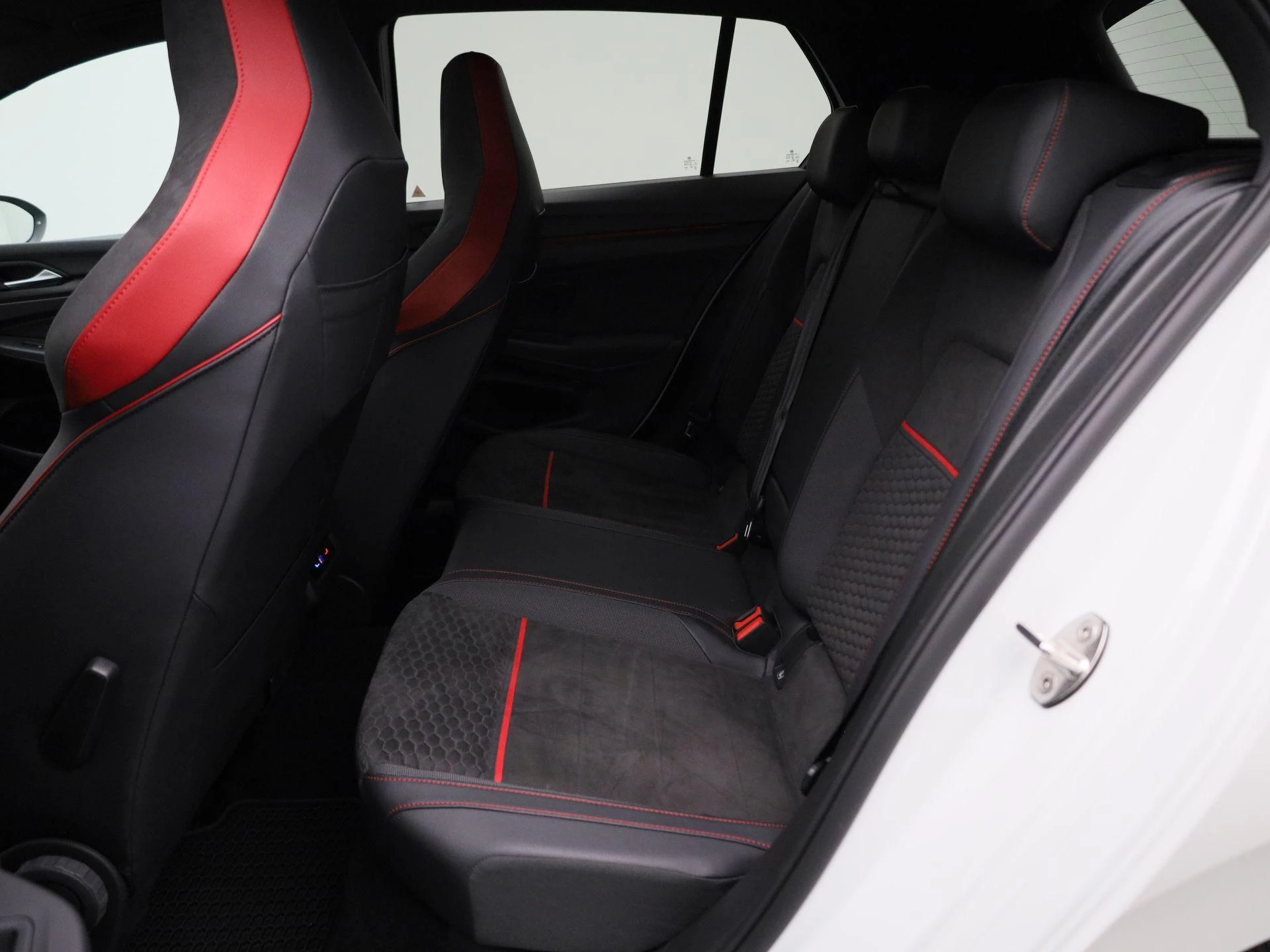 Volkswagen Golf 2.0 TSI GTI Clubsport 301 PK|