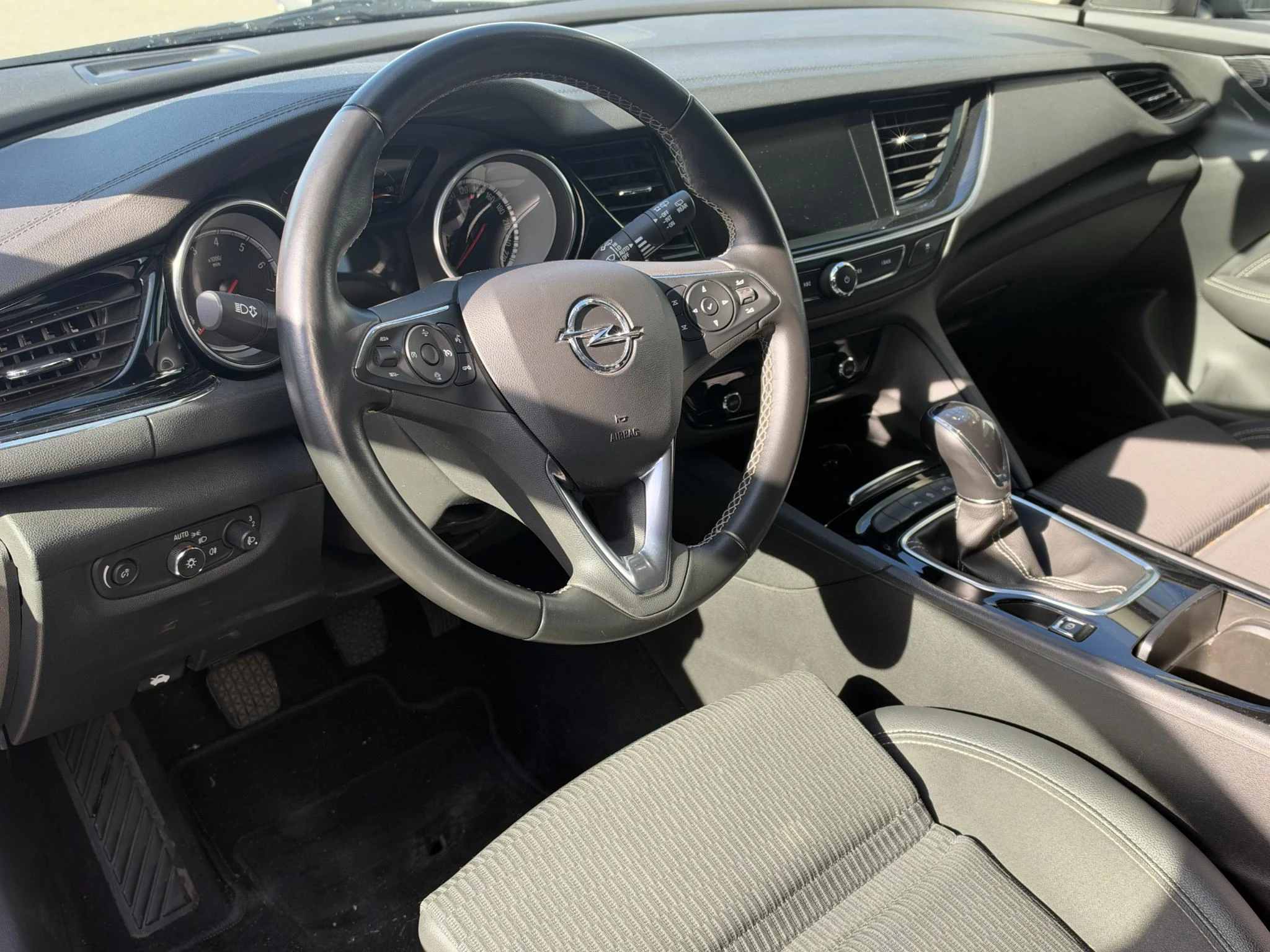 Opel-Insignia-image-3